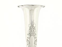 Trompetenvase aus Sterling Silber