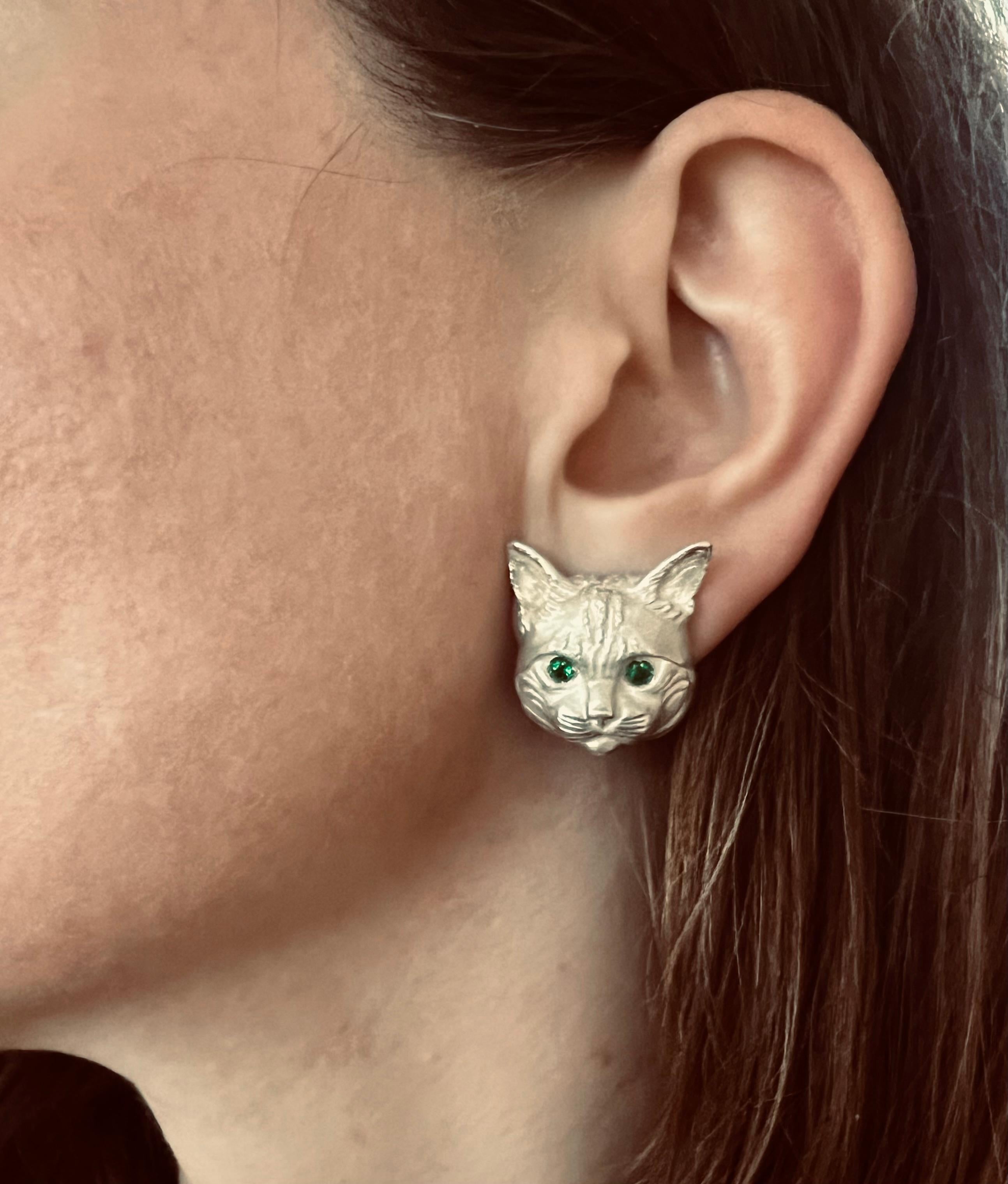 Round Cut Sterling Silver Tsavorite Pet Cat Earrings For Sale