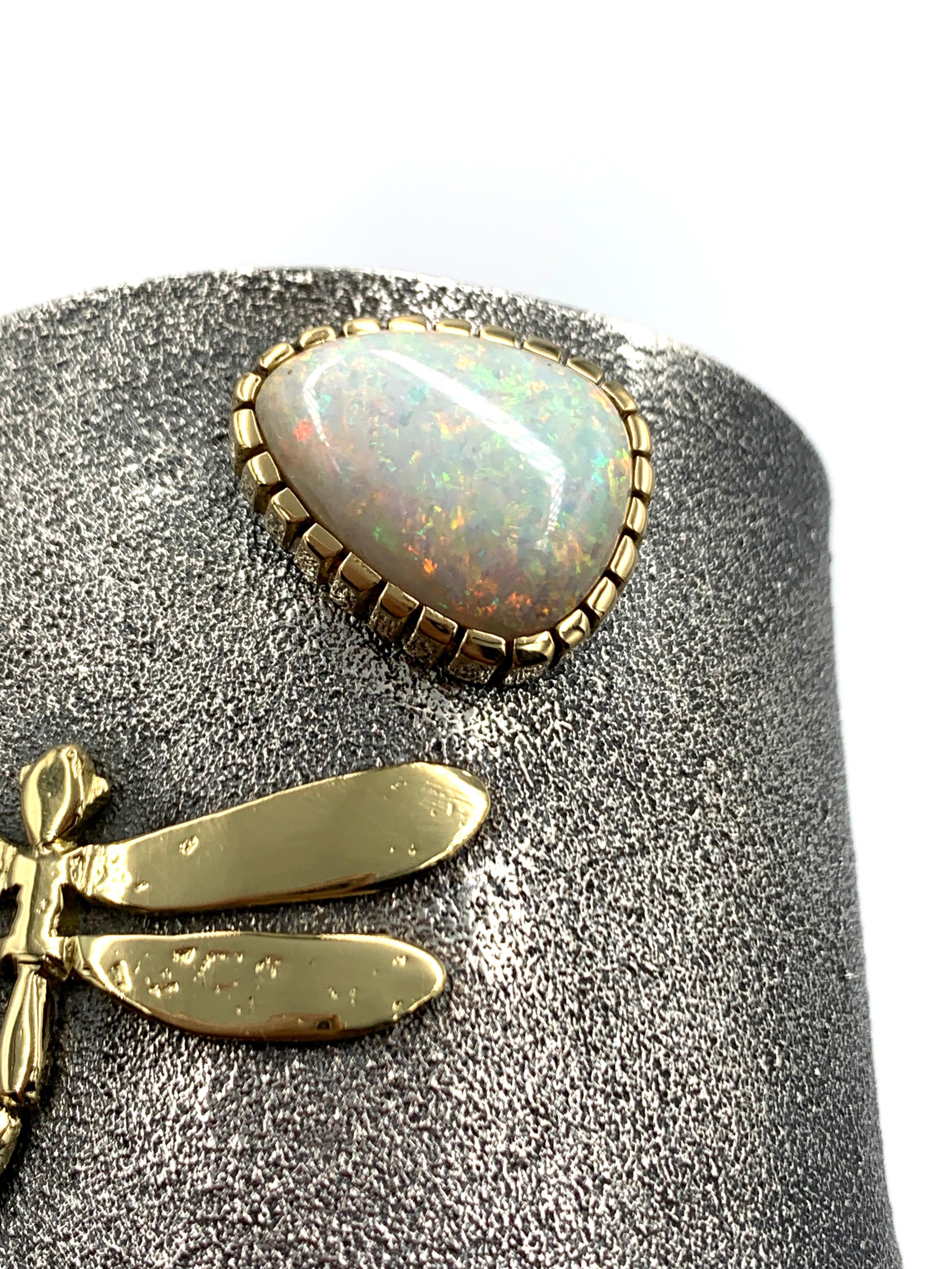 Polsino in tufo d'argento con libellula e opale d'oro 18 carati di Philander Begay in vendita 5