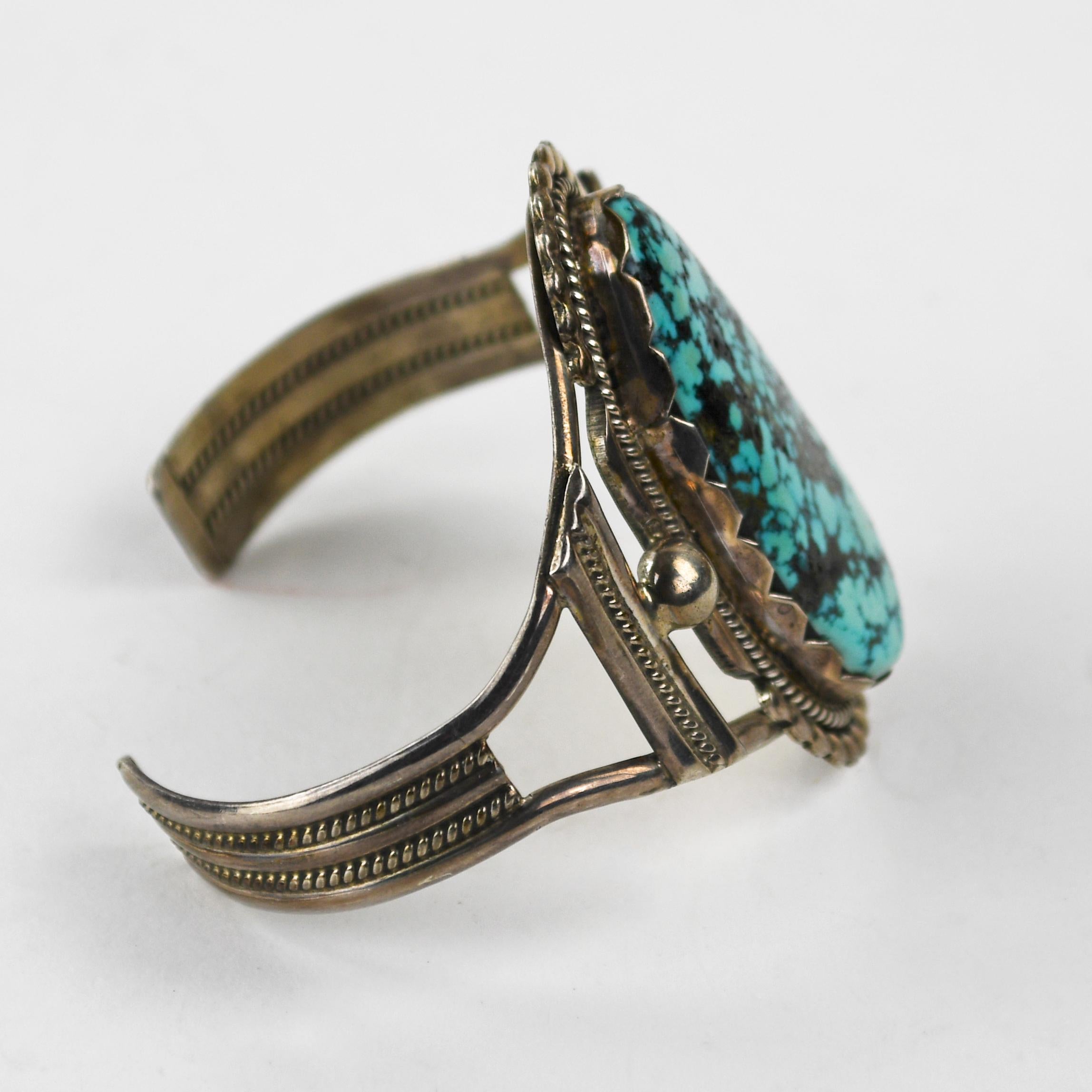 Taille ovale Bracelet en argent sterling avec turquoise 34.4g en vente