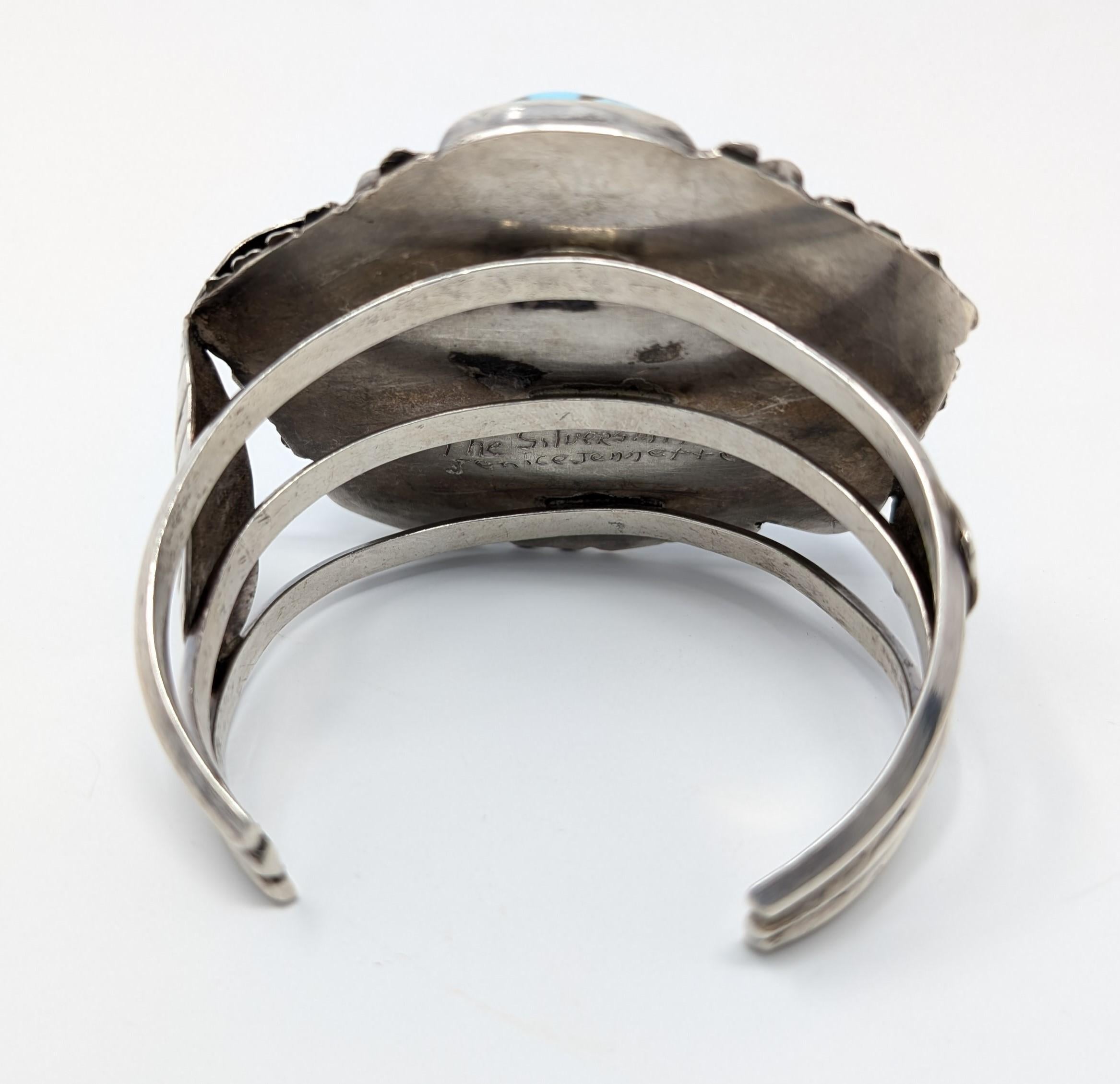 Bracciale in argento sterling con corallo e turchese Jenice Jennette the Silversmith In condizioni buone in vendita a Greer, SC