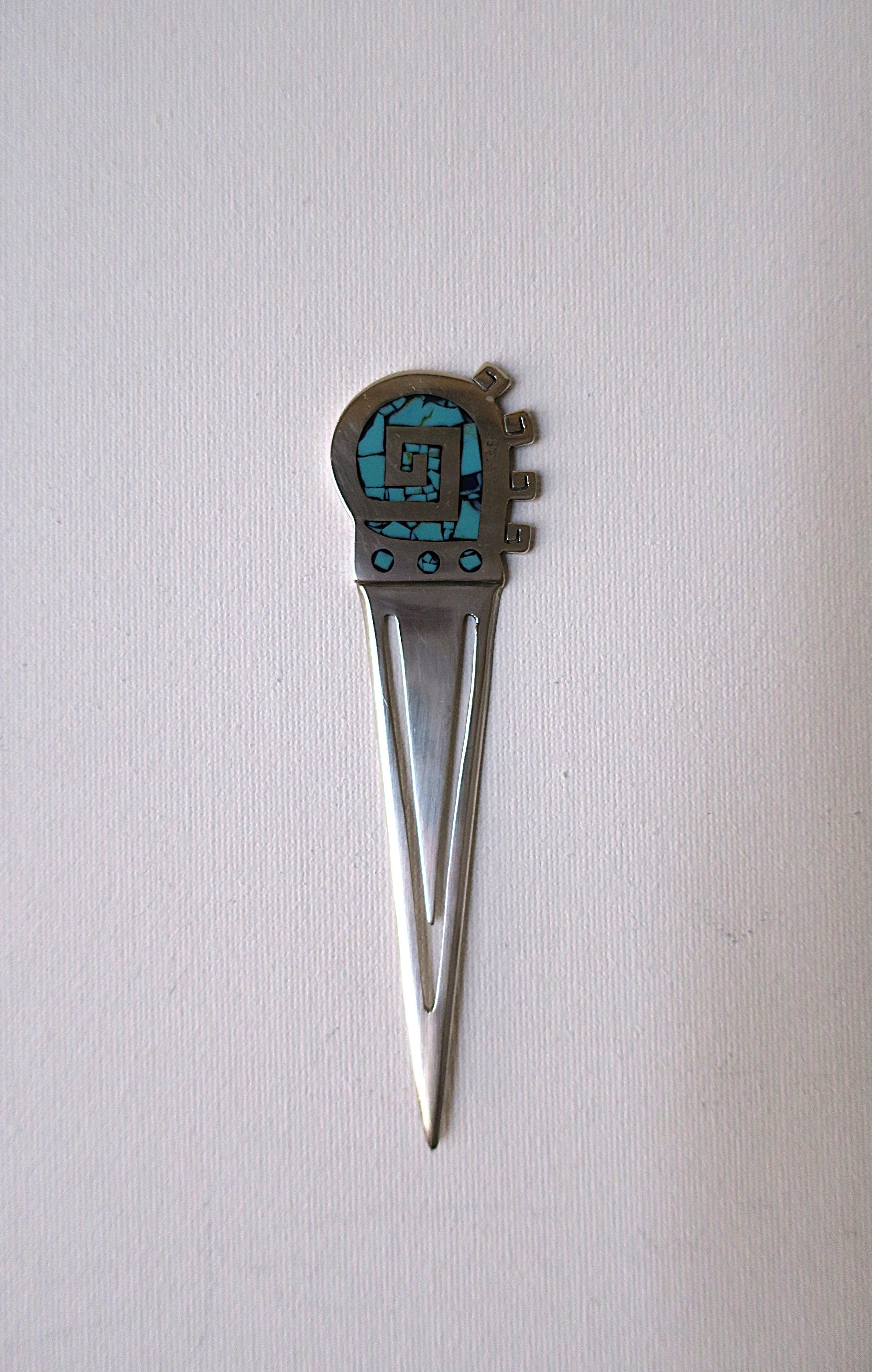 A beautiful and well-made sterling silver and turquoise bookmarker/page marker and letter opener, circa mid to late-20th century, Mexico. A great piece serving two in one - as a bookmarker and a letter opener. Marked on back 'Mex925' for origin and