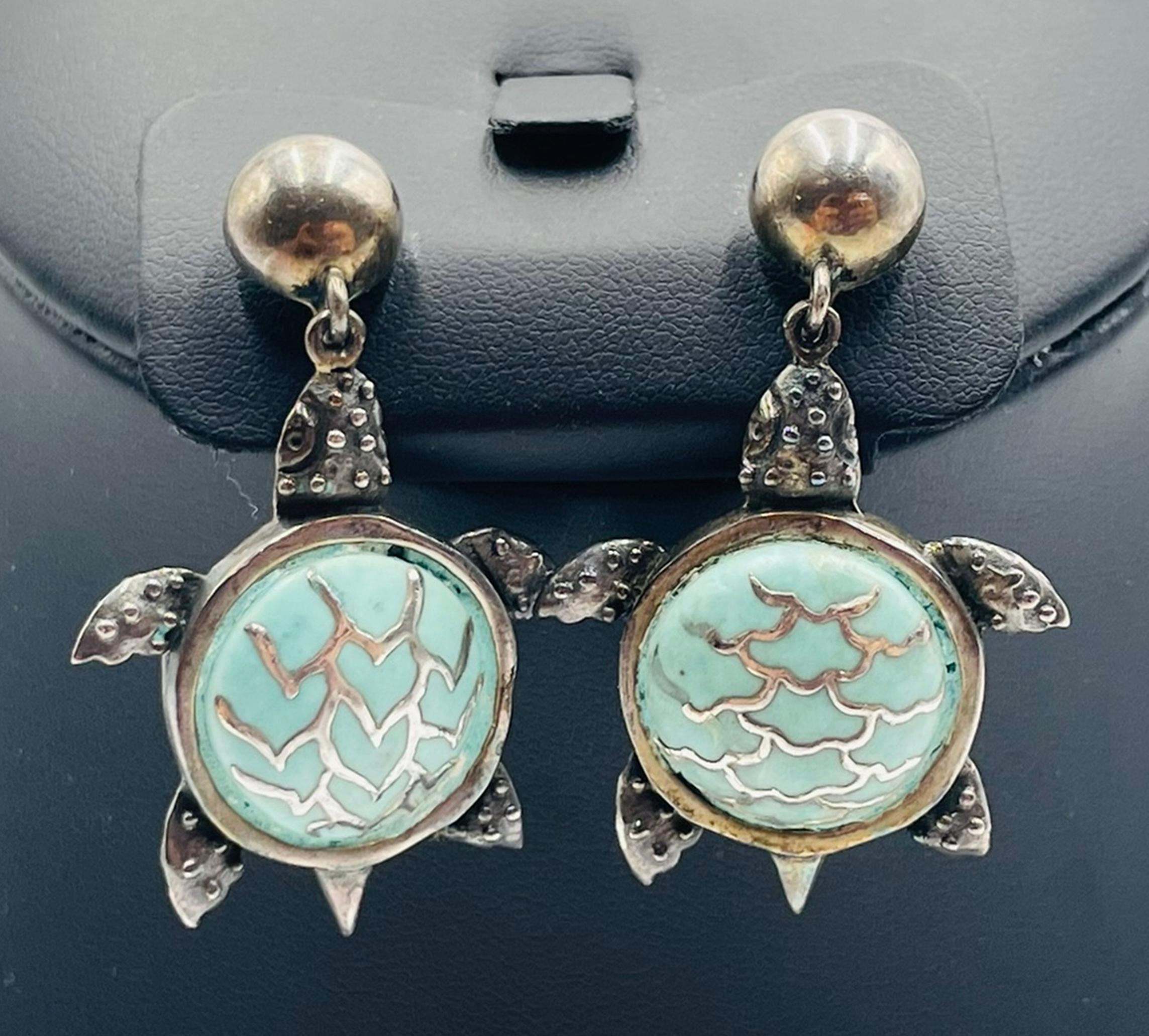 Moderno Orecchini a forma di tartaruga in argento di Emilia Castillo, Messico, firmati TO-85 in vendita