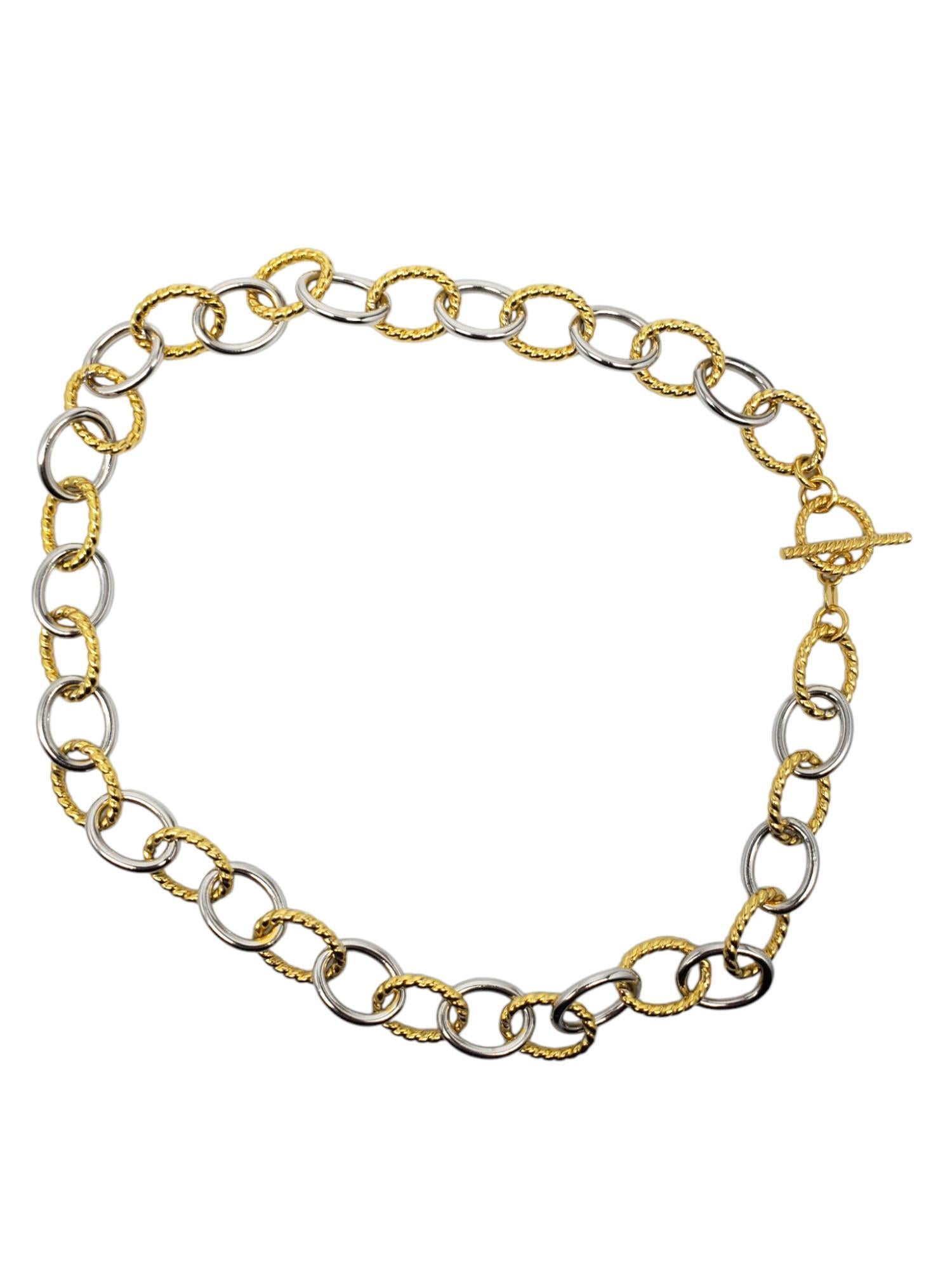 Collana a catena ovale ritorta in argento Sterling Two-Tone #21154 In condizioni buone in vendita a Washington Depot, CT