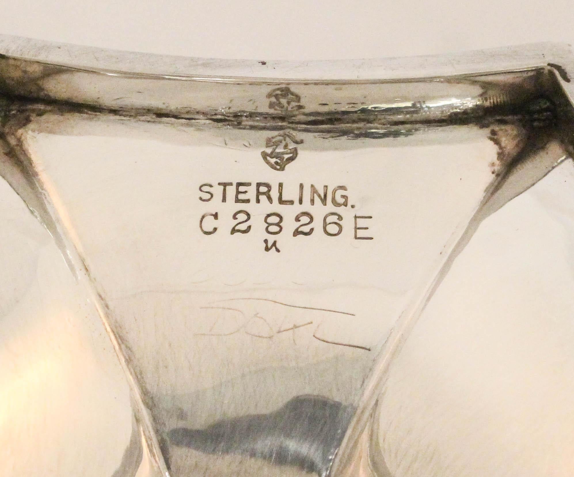 Vase aus Sterlingsilber (Spätes 19. Jahrhundert) im Angebot
