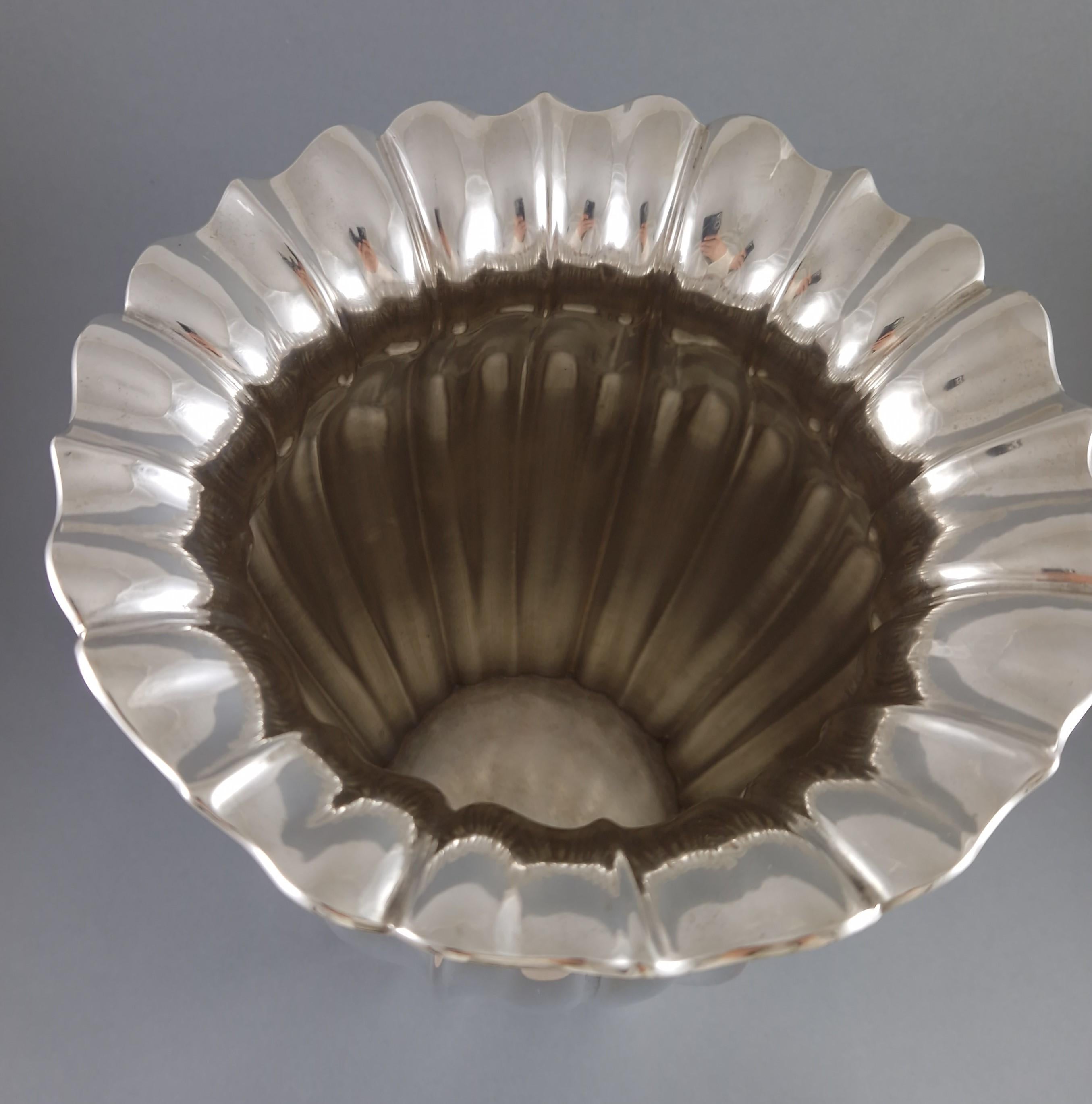 Jarrón de plata de ley en venta 2