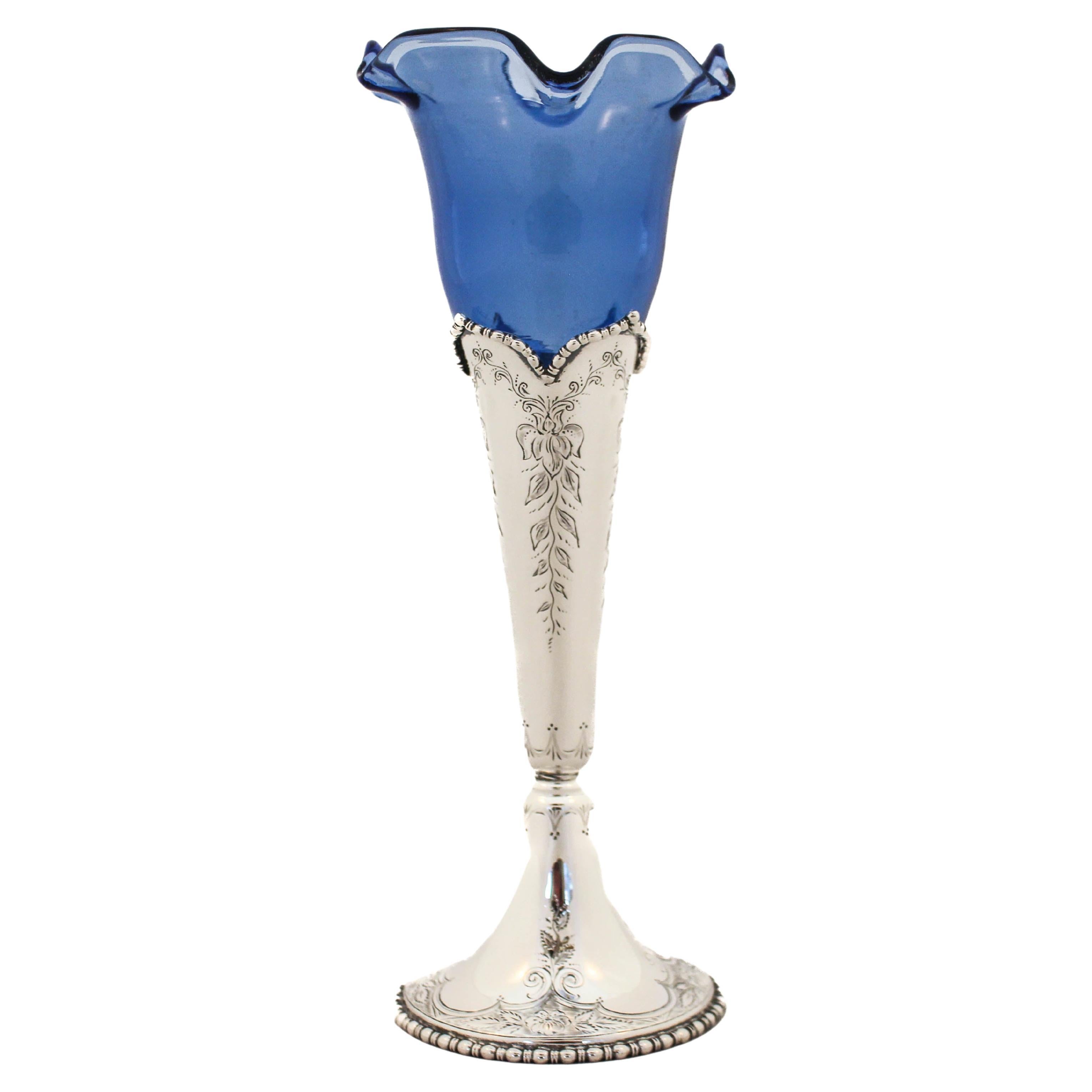 Vase en argent sterling en vente