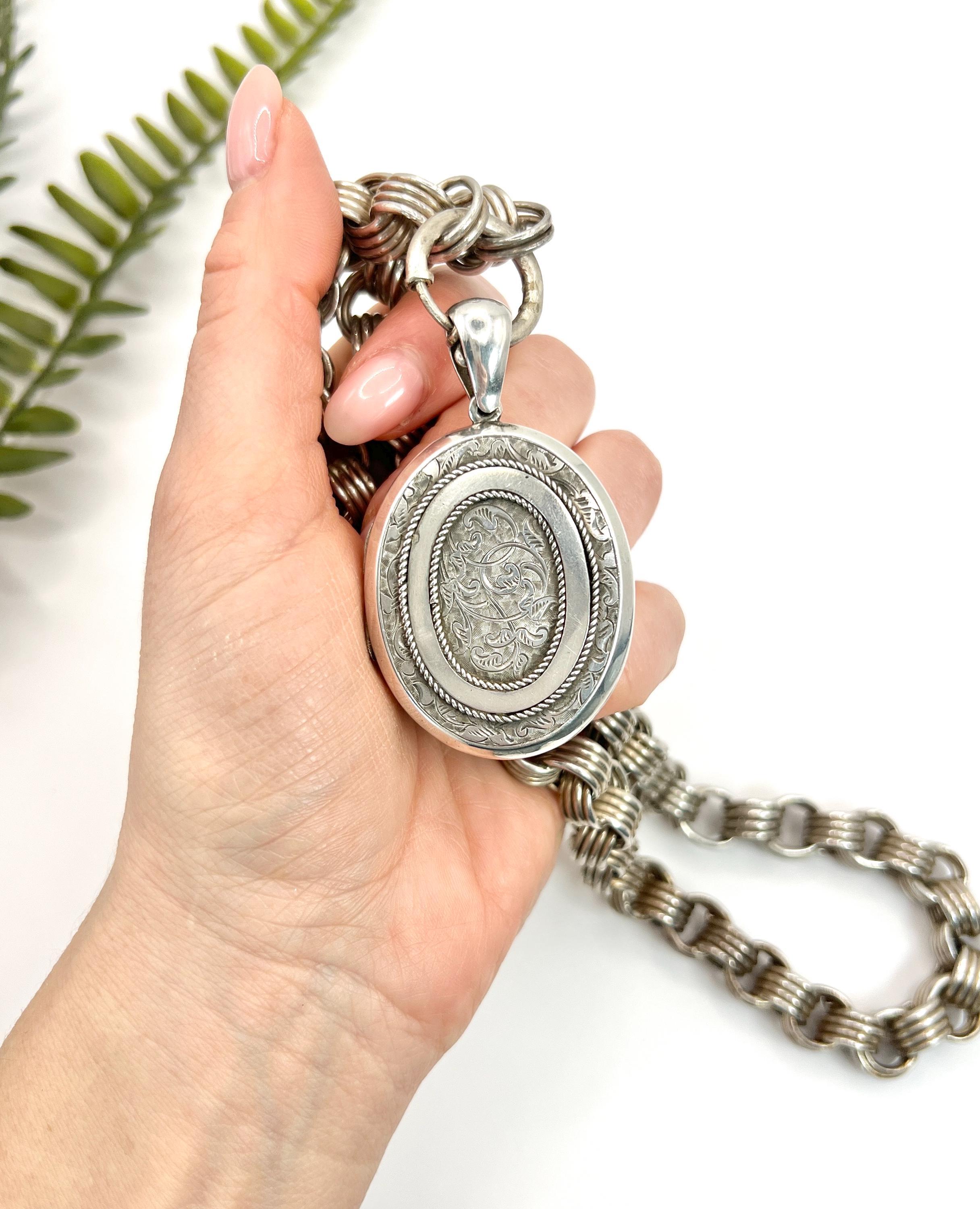 Women's or Men's Sterling Silver Victorian Book Chain Necklace & Locket Hallmarked London 1879 For Sale