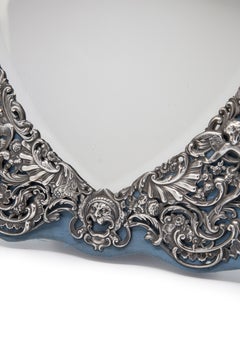 Viktorianischer Spiegel aus Sterlingsilber mit aufwändiger Repoussierarbeit