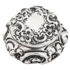 Boîte à pilules victorienne en argent sterling