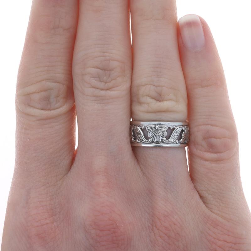 Sterling Silber Vintage Floral Ribbon Statement Band 925 Eternity-Ring Gr. 5 1/4 im Zustand „Gut“ in Greensboro, NC