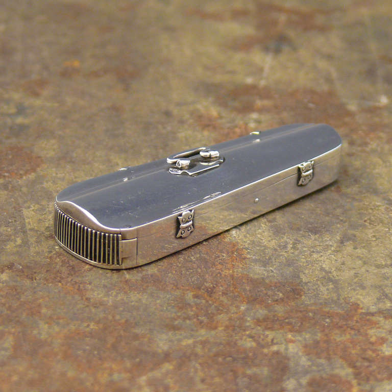 19th Century Sterling Silver Violin Case Vesta by Thornhill, Hallmarked London, 1889 For Sale