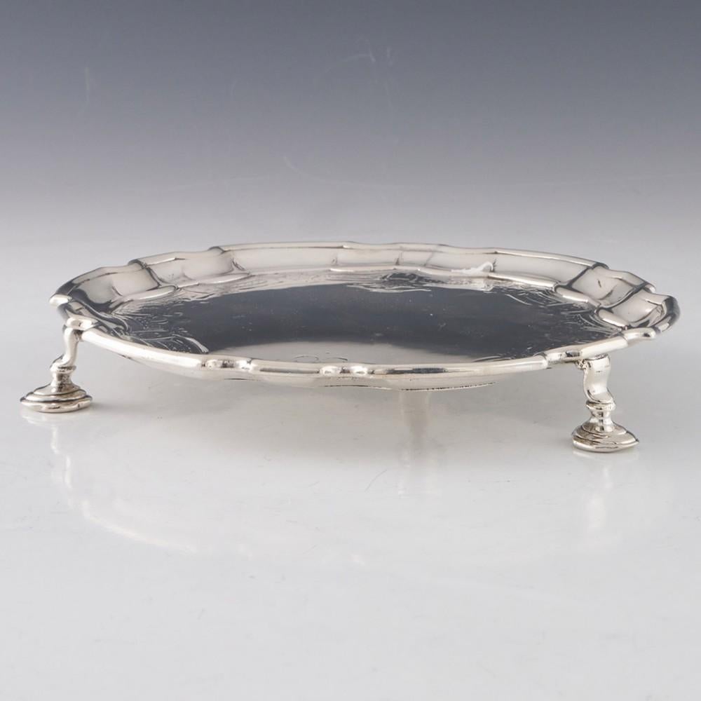 British Sterling Silver Waiter Thomas England London c1735 For Sale