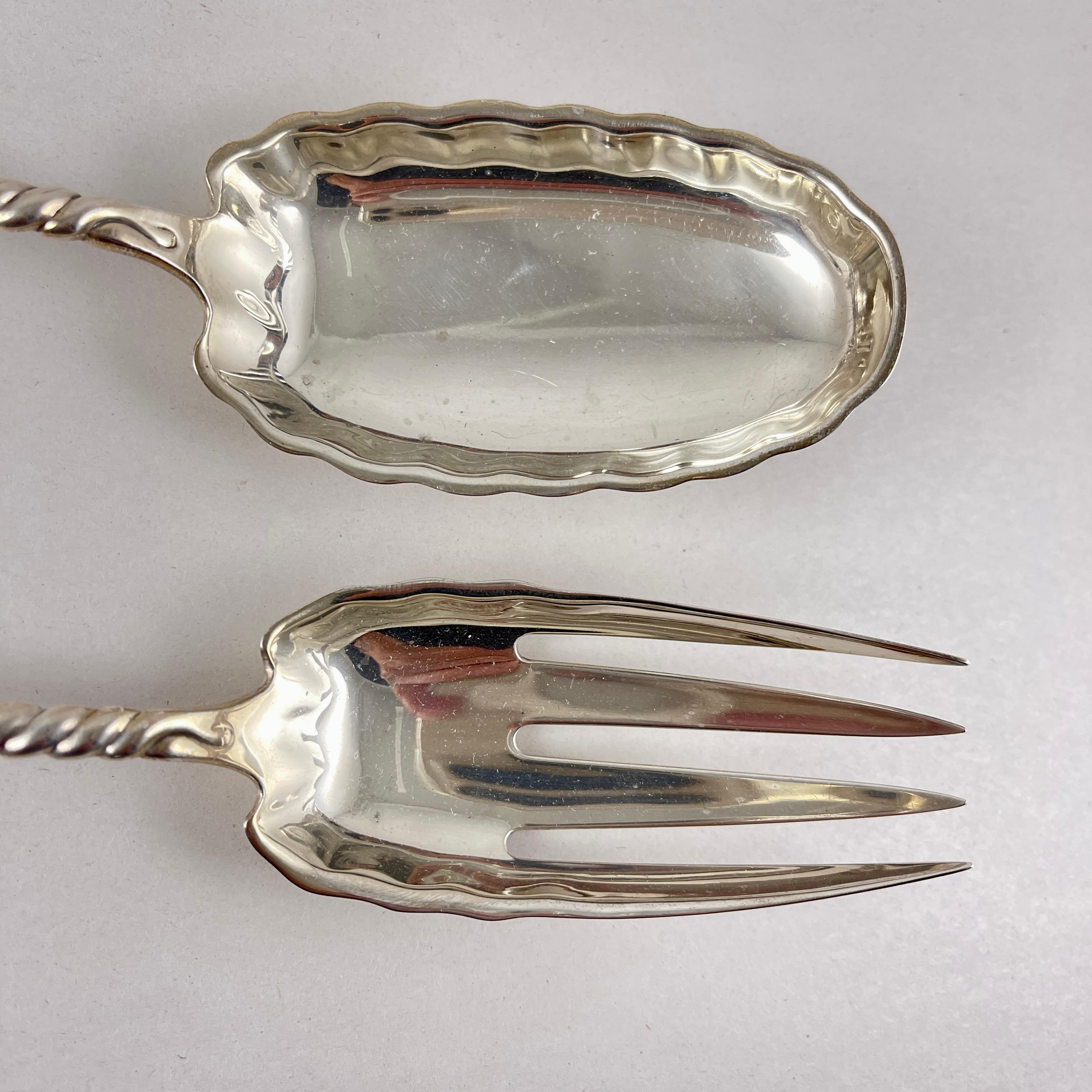 Argento 925 Servitori da insalata ovali di Whiting in argento sterling, anno di emissione 1880 in vendita