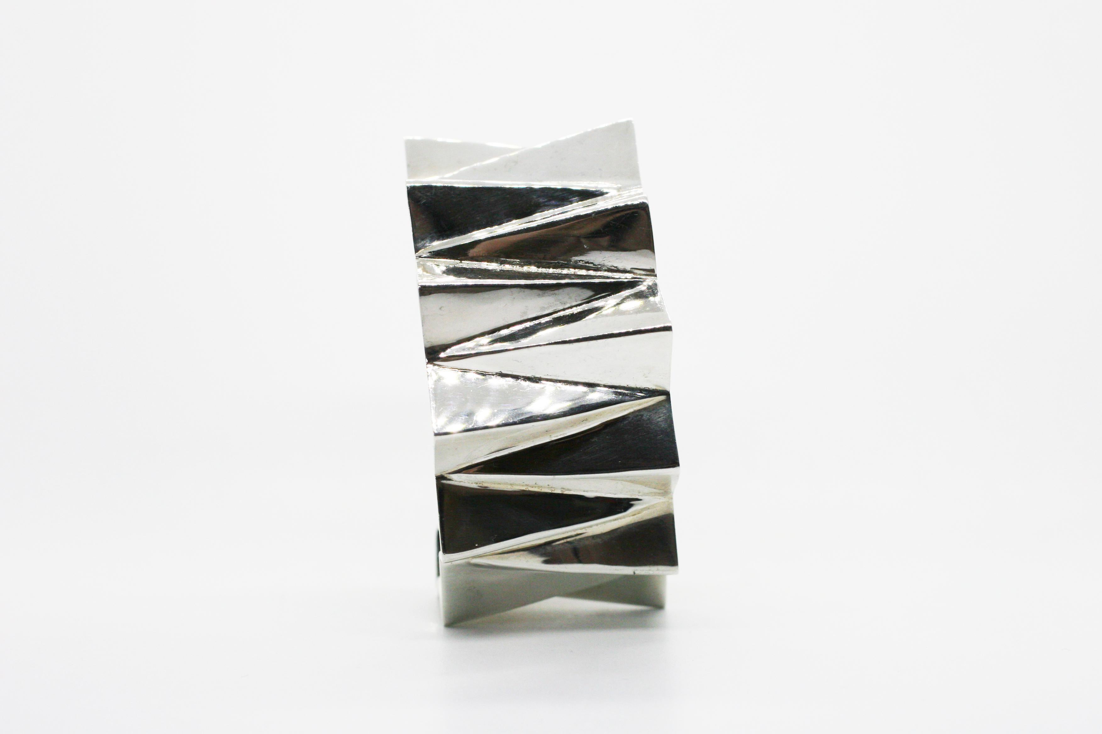 Sterling Silver Wide Folded Triangles Cuff  In New Condition For Sale In West Hollywood, CA