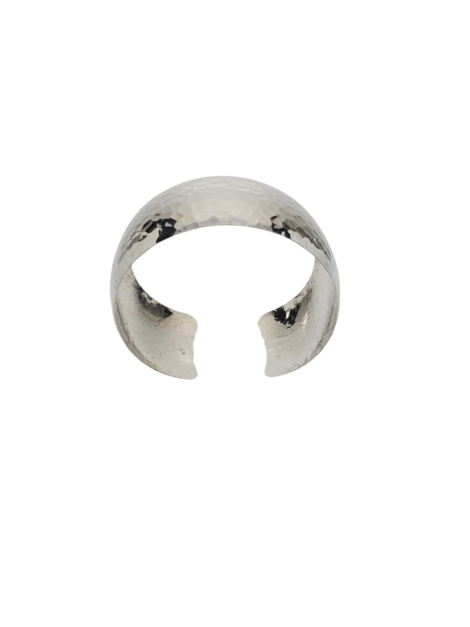 Bracelet manchette large martelé en argent sterling # 20761 en vente 2