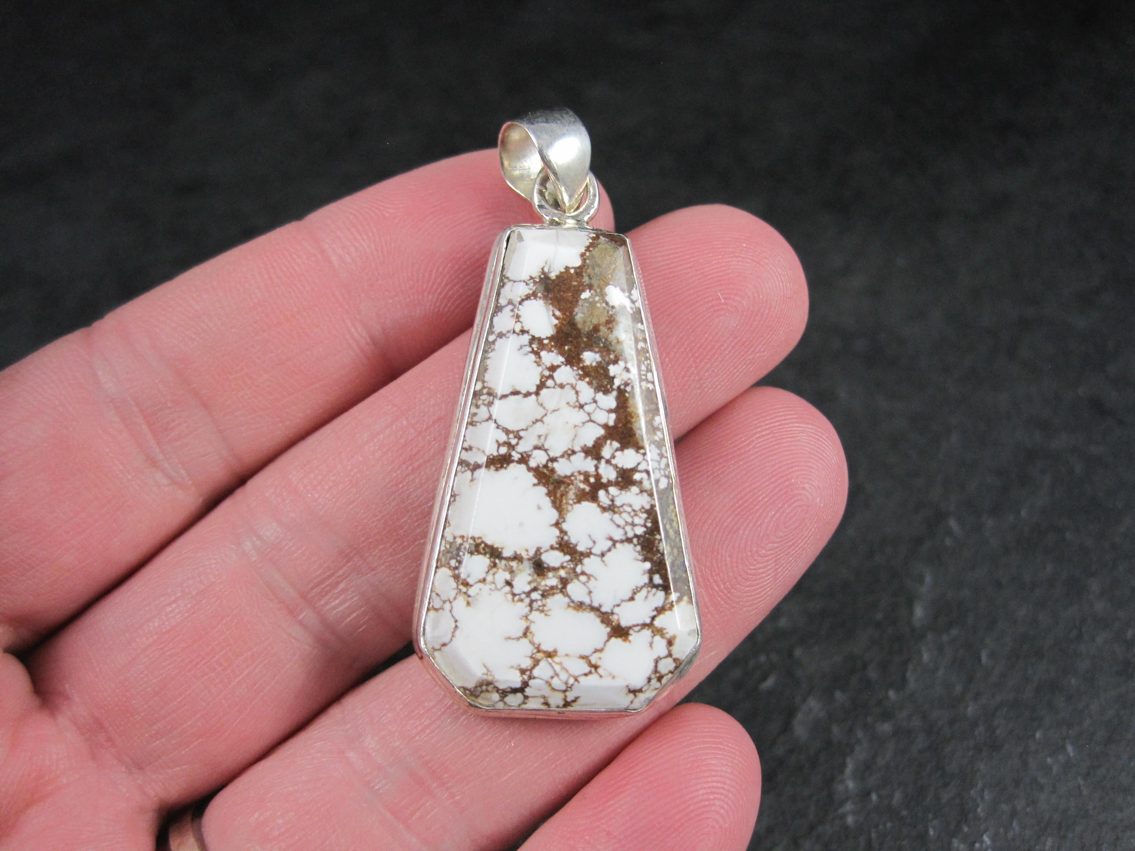 Ciondolo in magnesite a forma di cavallo selvaggio in argento 925 in vendita 5