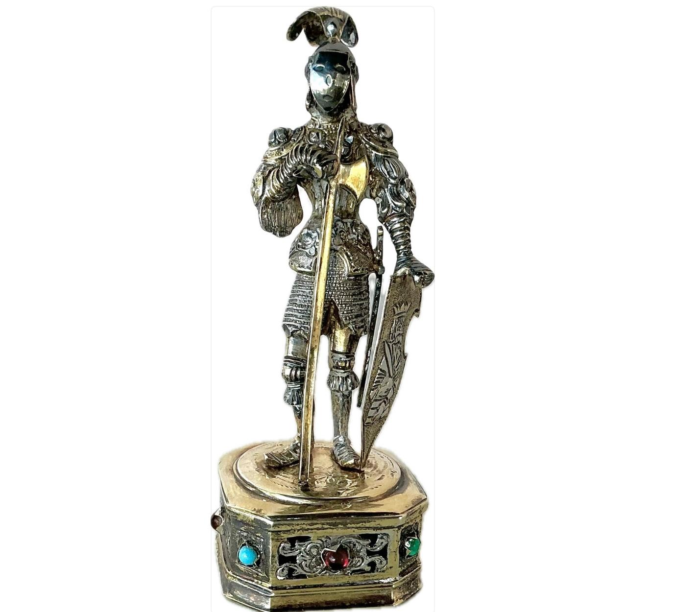Sterling Silver with Parcel Gilt Medieval Knights, Set of Three In Good Condition For Sale In Bradenton, FL