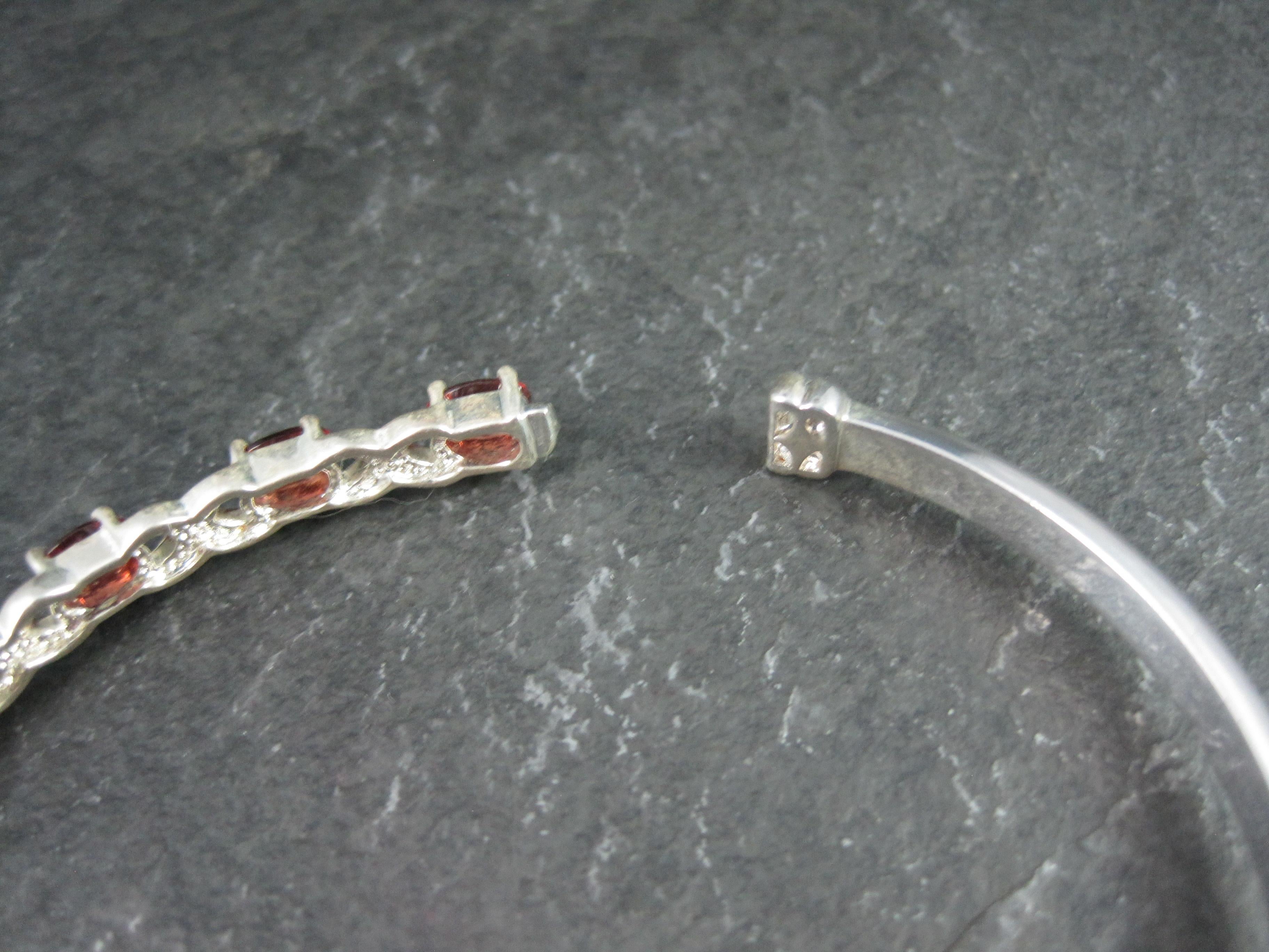 Sterling Silver XO Garnet Bangle Bracelet 7.5 Inches For Sale 2