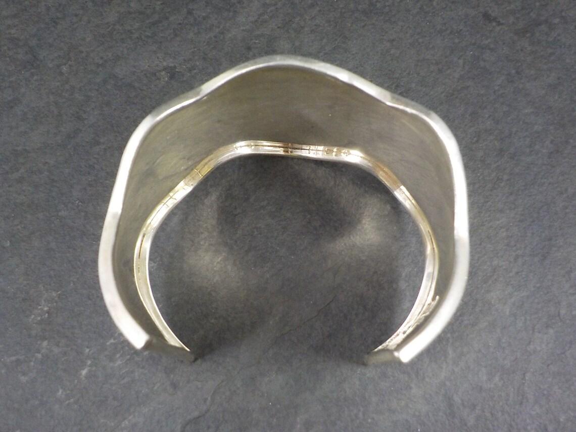 Bracciale Sterling Storyteller 6,5 pollici Acoma Pueblo Tony B Chino in vendita 3