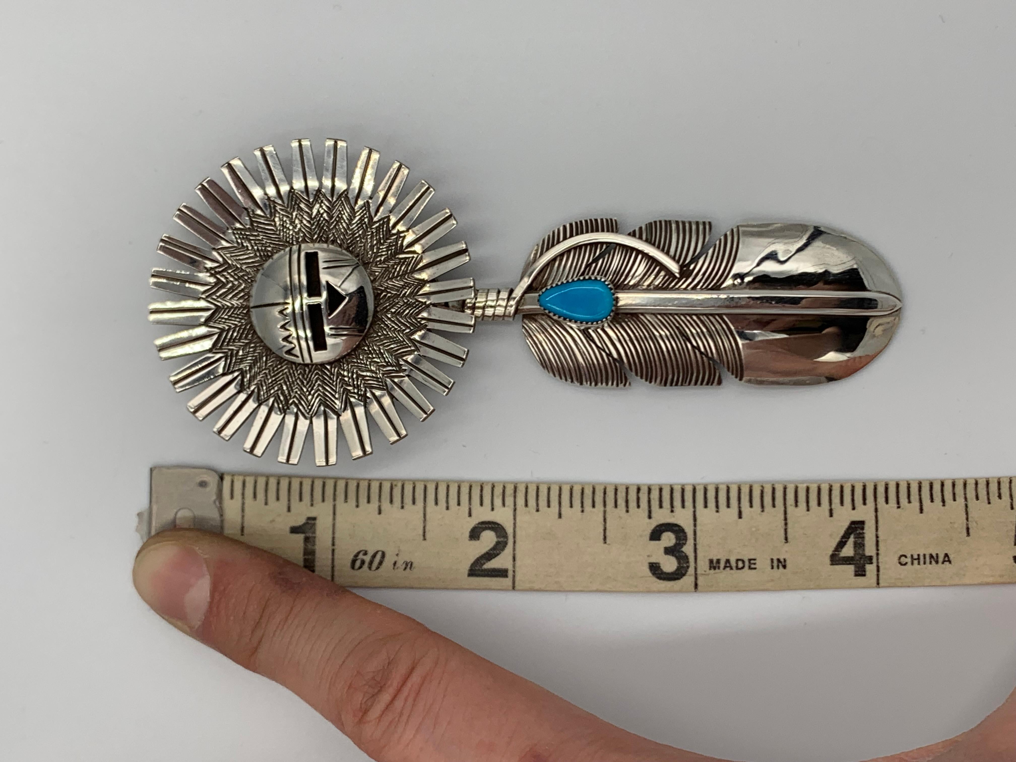 Collier/Broche Sunface and Feather de l'orfèvre Navajo Nelson Morgan en vente 8