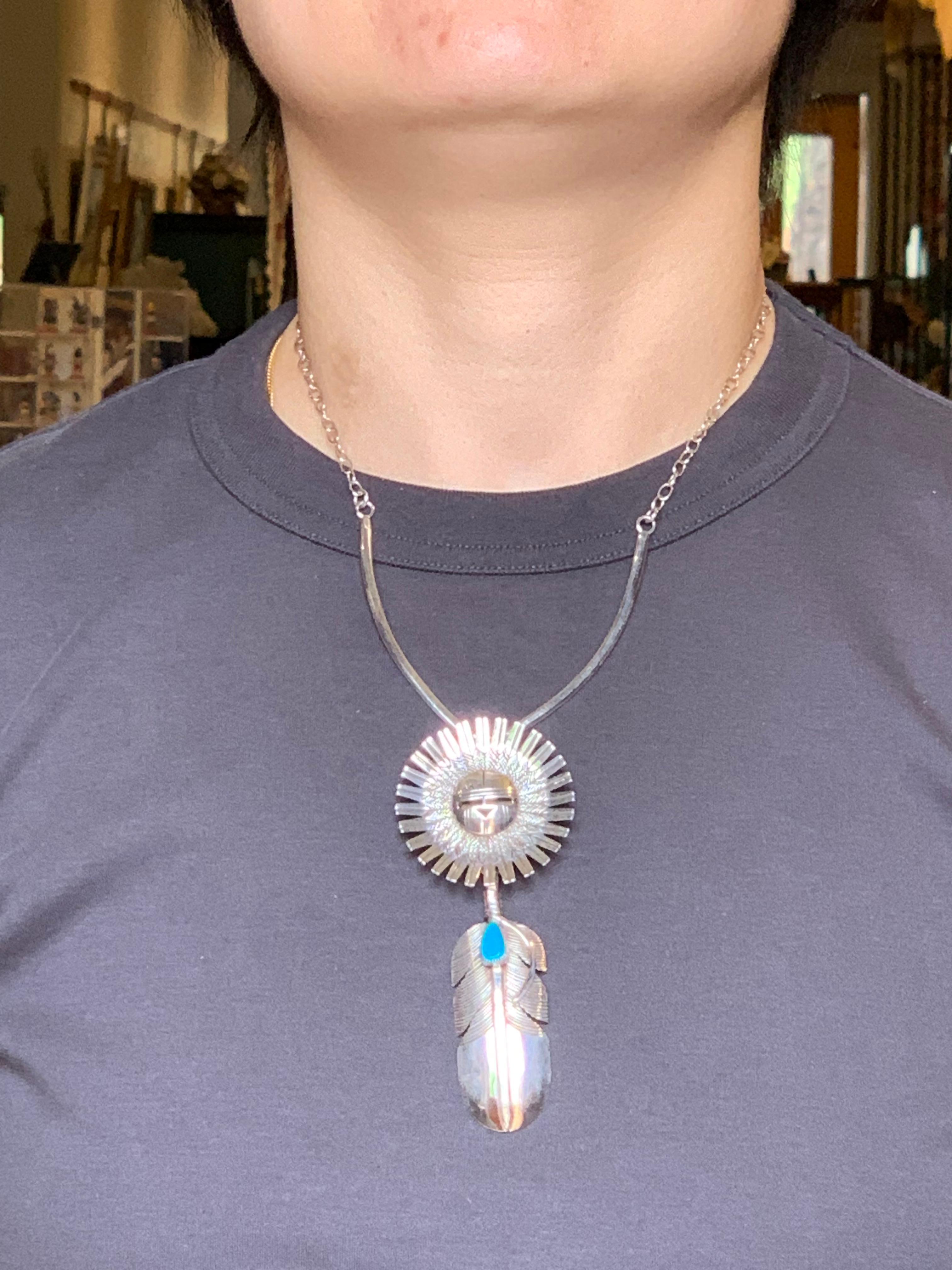 Collier/Broche Sunface and Feather de l'orfèvre Navajo Nelson Morgan en vente 10