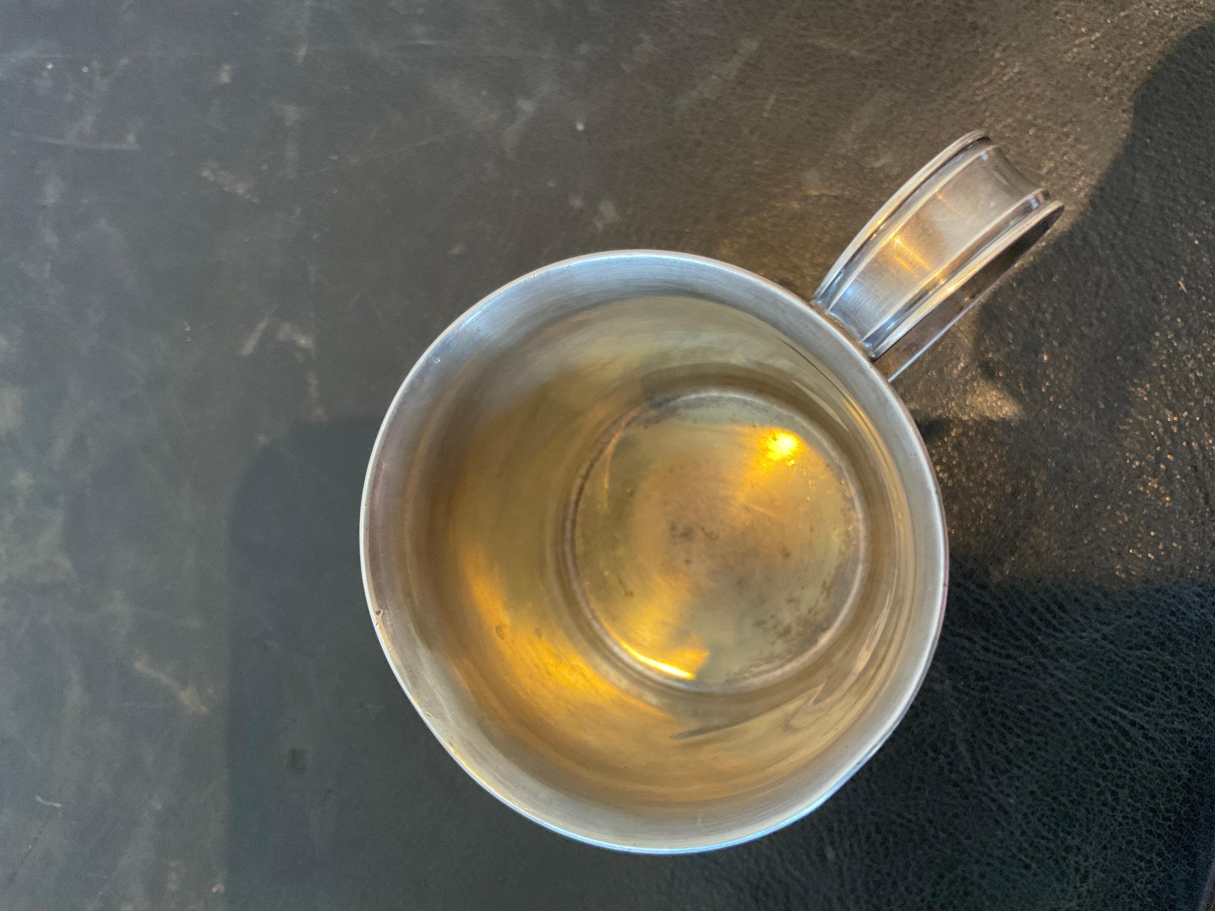 Tazza Tiffany in argento con iscrizione Joshua in vendita 3