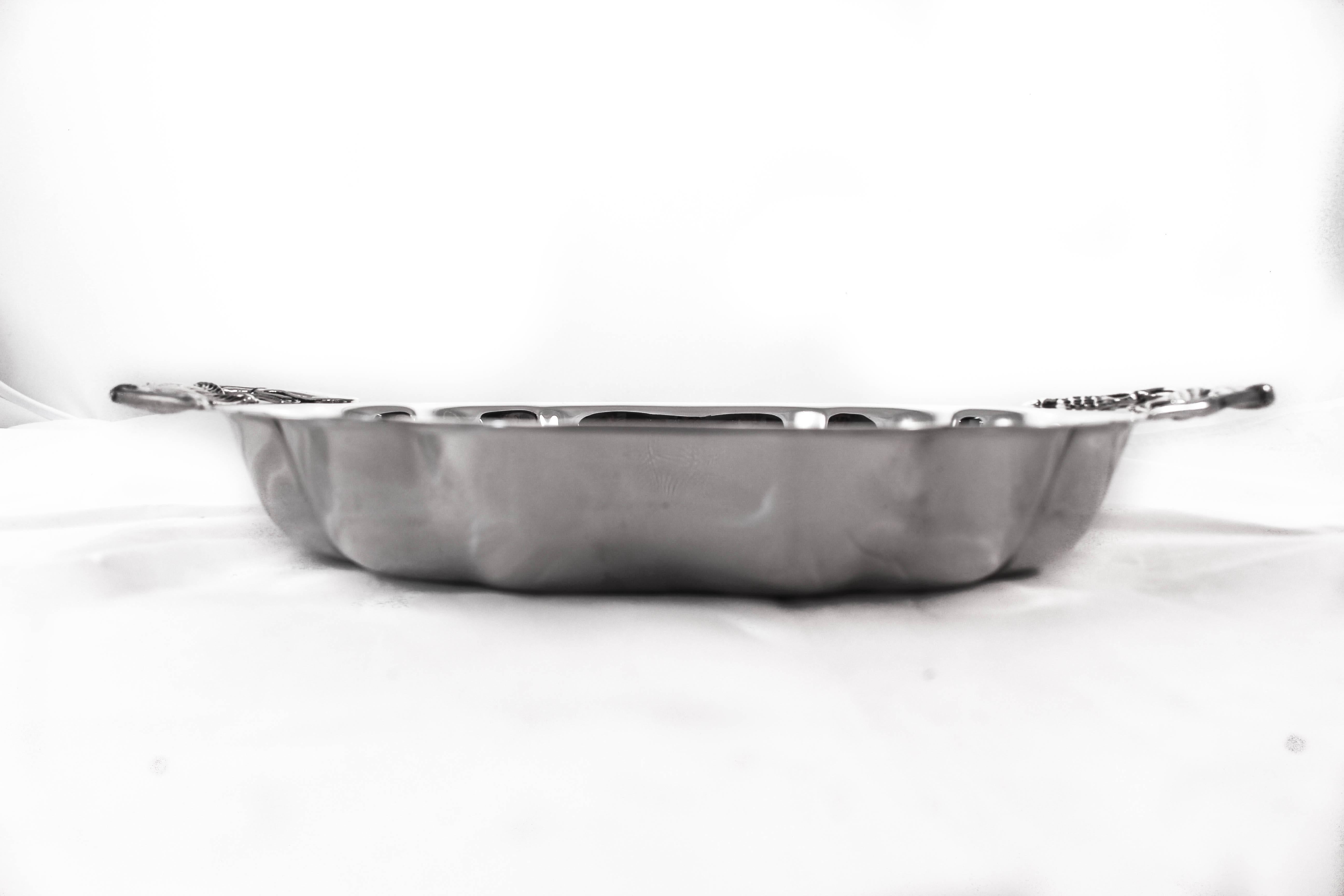Sterling Vegetable Dish In Excellent Condition In Brooklyn, NY
