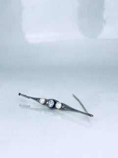 Sterling Victorian, Pearl Bar Pin, circa 1870 with Clear Centre