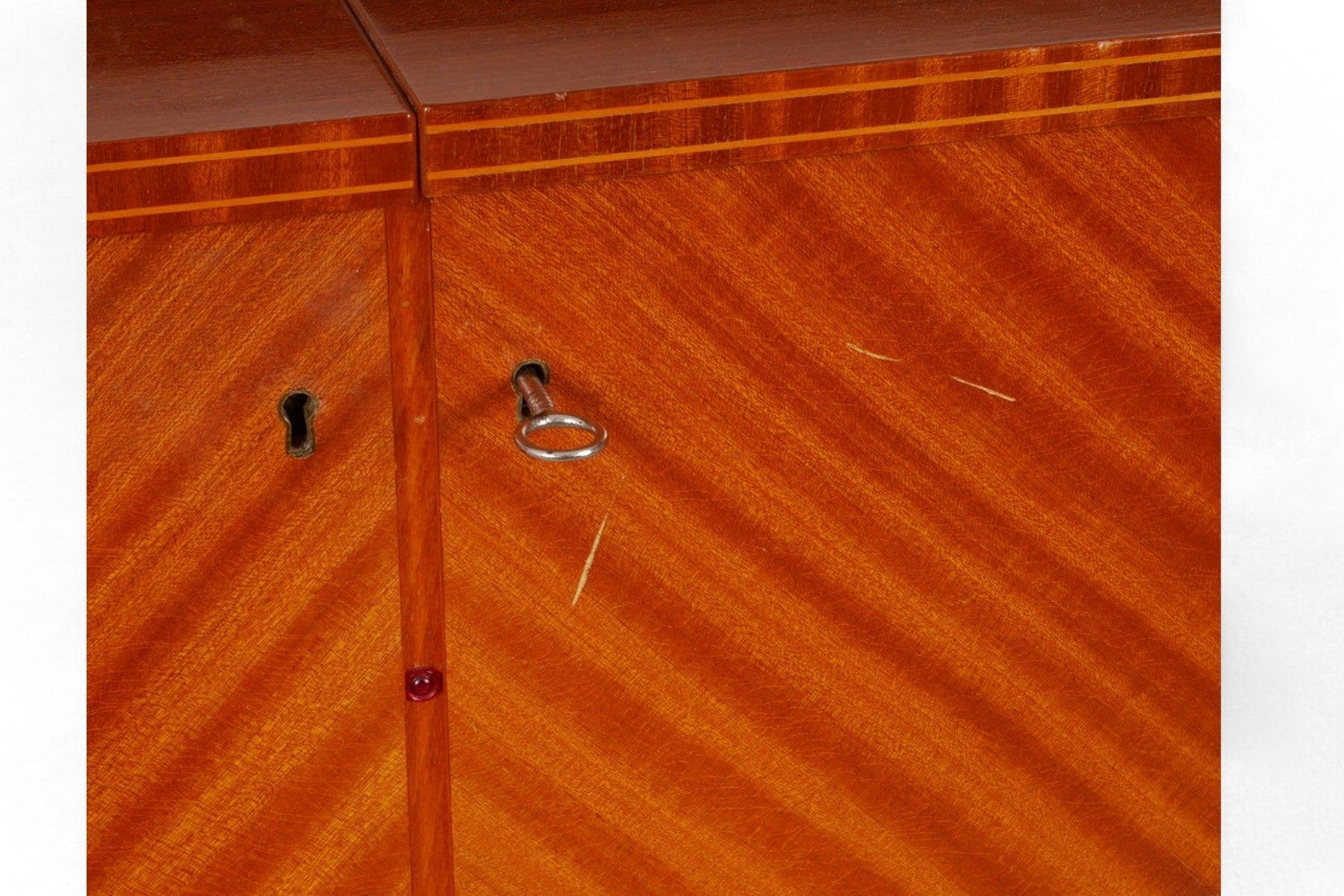 Mahogany Stern + Stern Concerton Type v 594 Bar + Stereo Cabinet For Sale