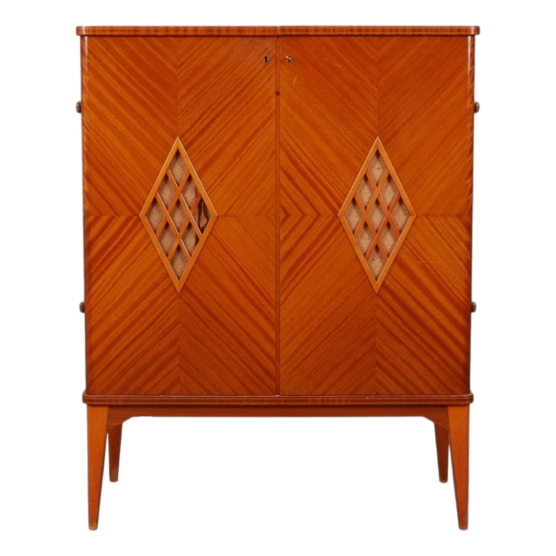 Stern + Stern Concerton Type v 594 Bar + Stereo Cabinet For Sale