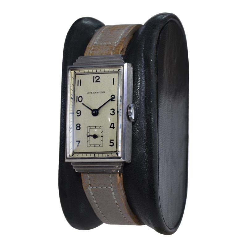 Sternwatch Stainless Steel Art Deco New Old Stock Manual Wind Watch, 1930s In Excellent Condition For Sale In Long Beach, CA