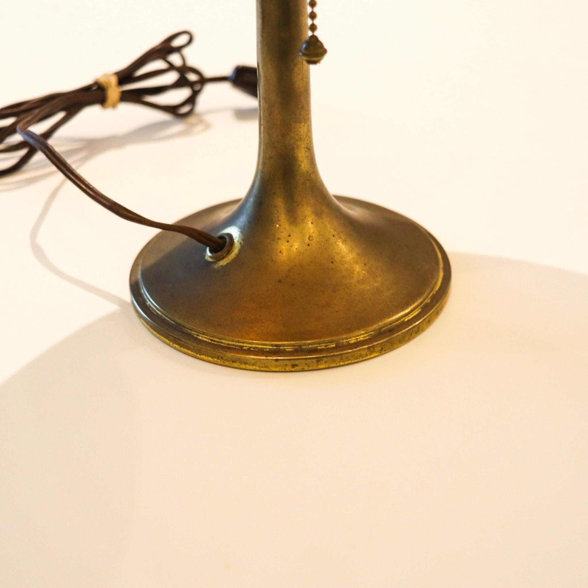 Polished STEUBEN 1915 Antique Arts & Crafts Table Lamp With Gold Aurene Art Glass