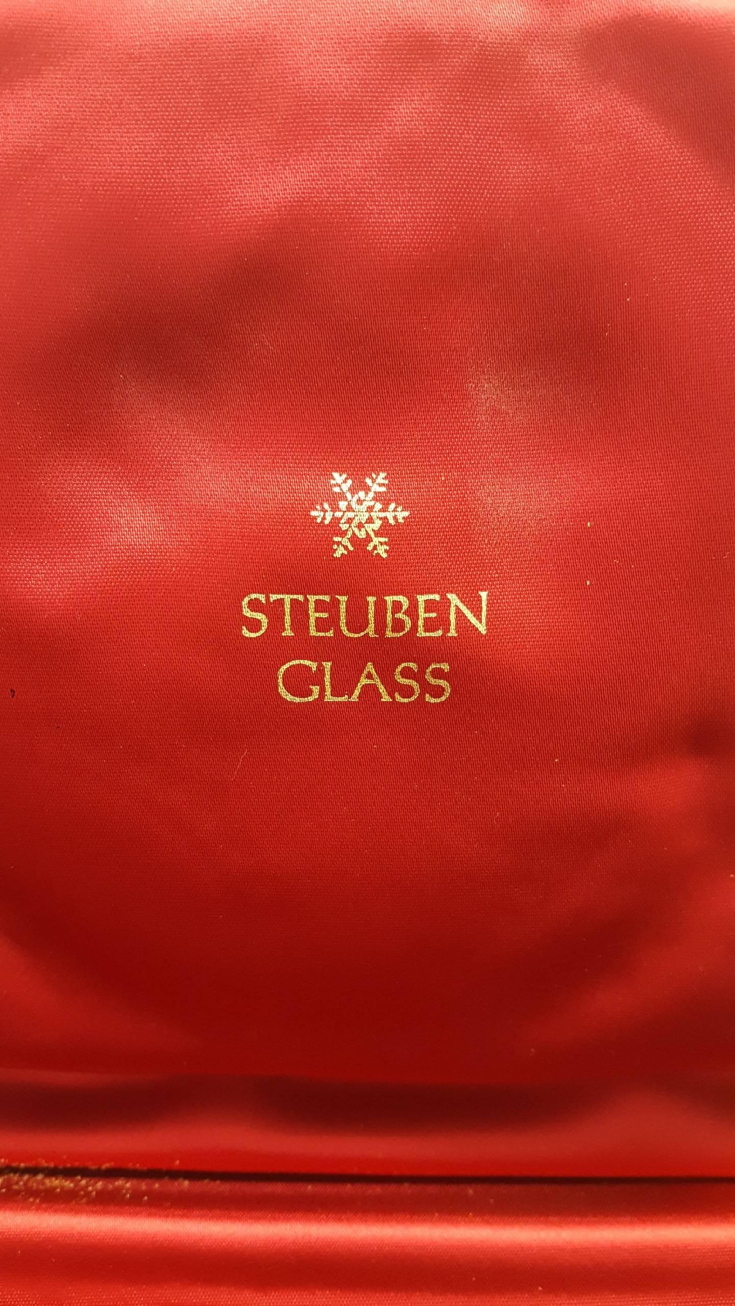 Steuben crystal Acorns with internal bubbles set in yellow gold. In original fitted box. Excellent Condition. Please note: There is no necklace with the pendant. Only the pendant itself.