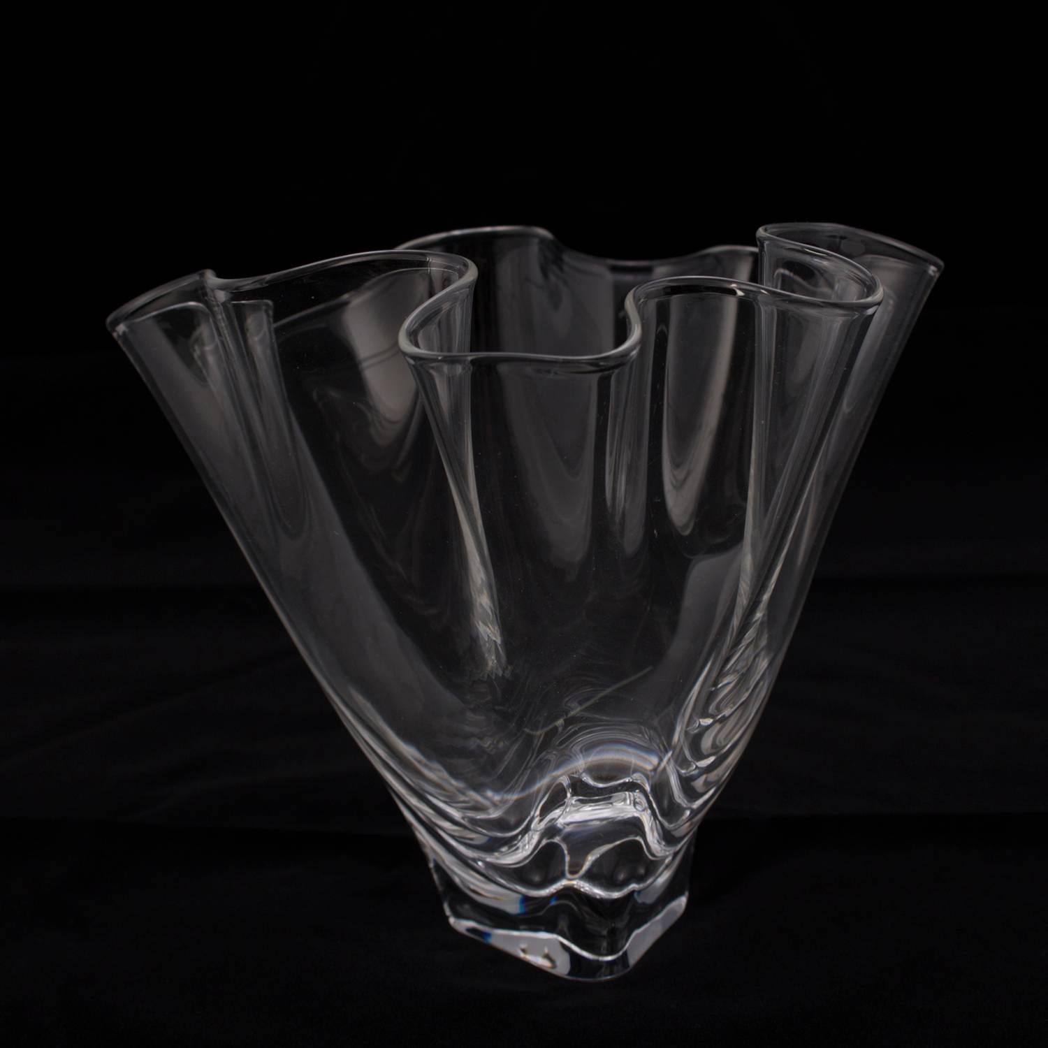 Steuben Crystal Freeform Art Glass Handkerchief Vase, Signed, 20th Century 2