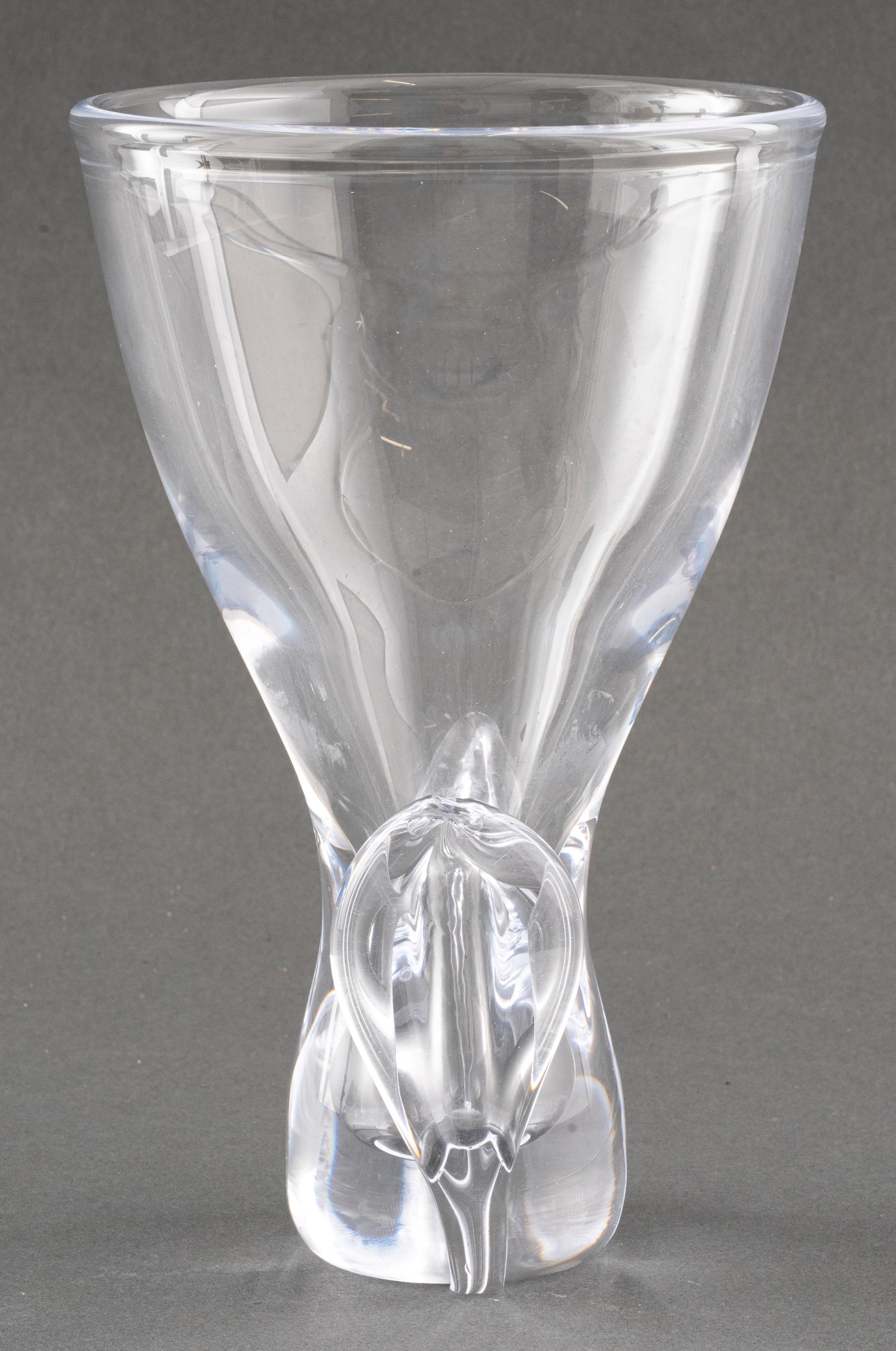 Steuben Kristallglas, Steuben Kristallglas, markiert „Steuben“, mit passender Tasche (Moderne der Mitte des Jahrhunderts) im Angebot