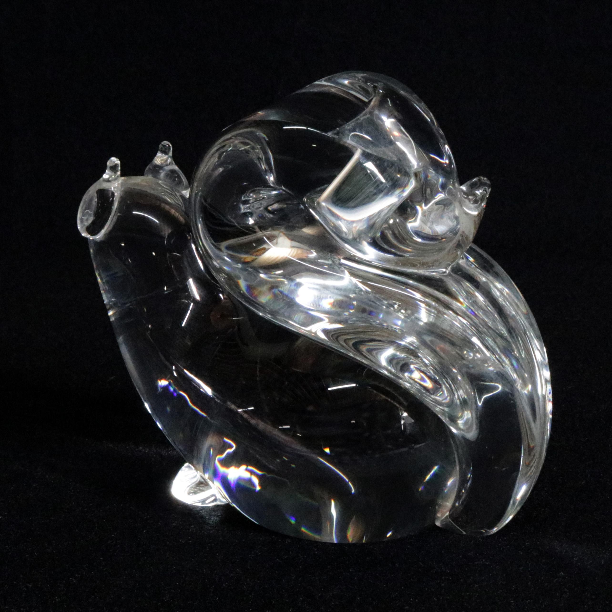 Hand-Crafted Steuben Crystal Sculpture Paperweight of Squirrel by Lloyd Atkins, Signed