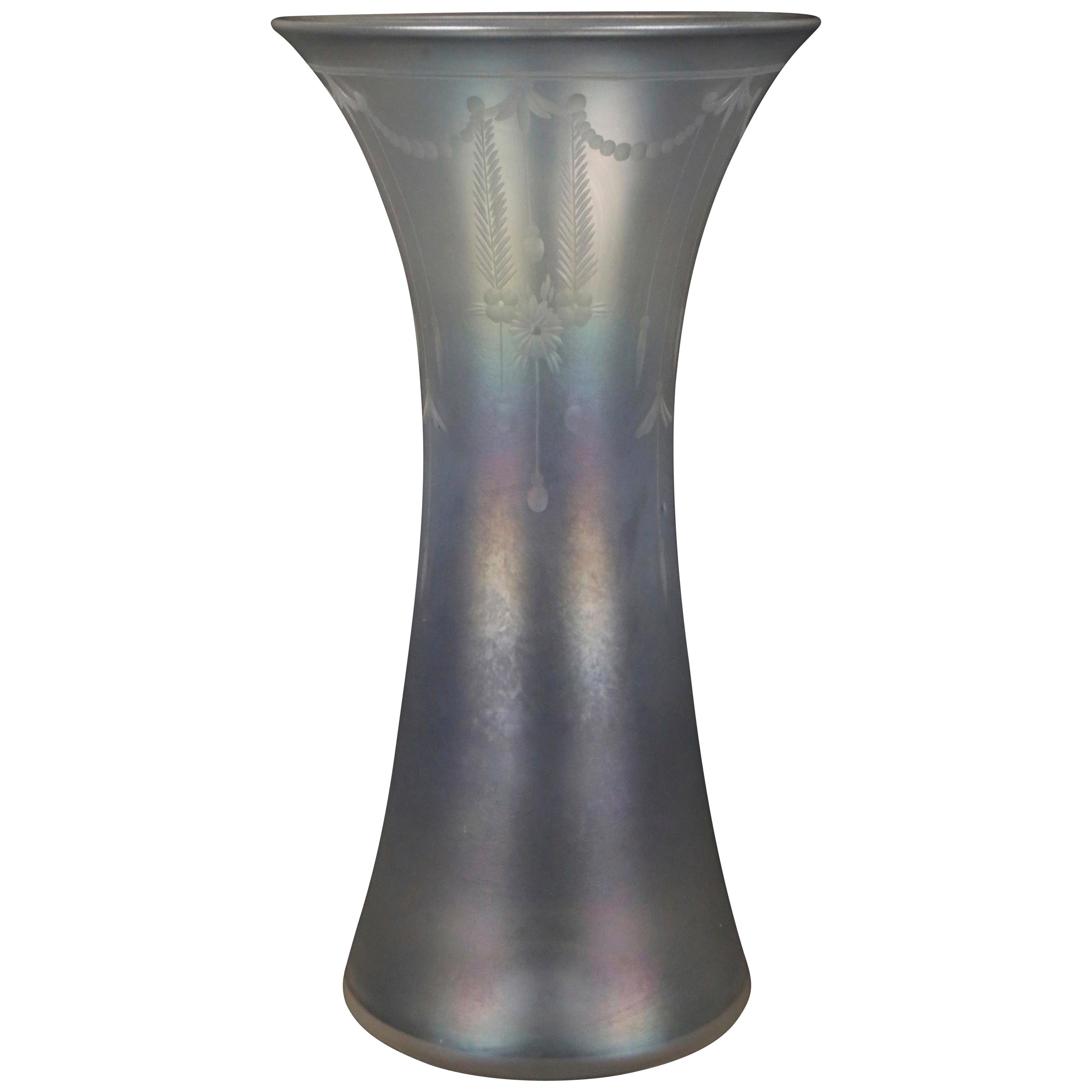Steuben Engraved Verre de Soie Hourglass Vase For Sale