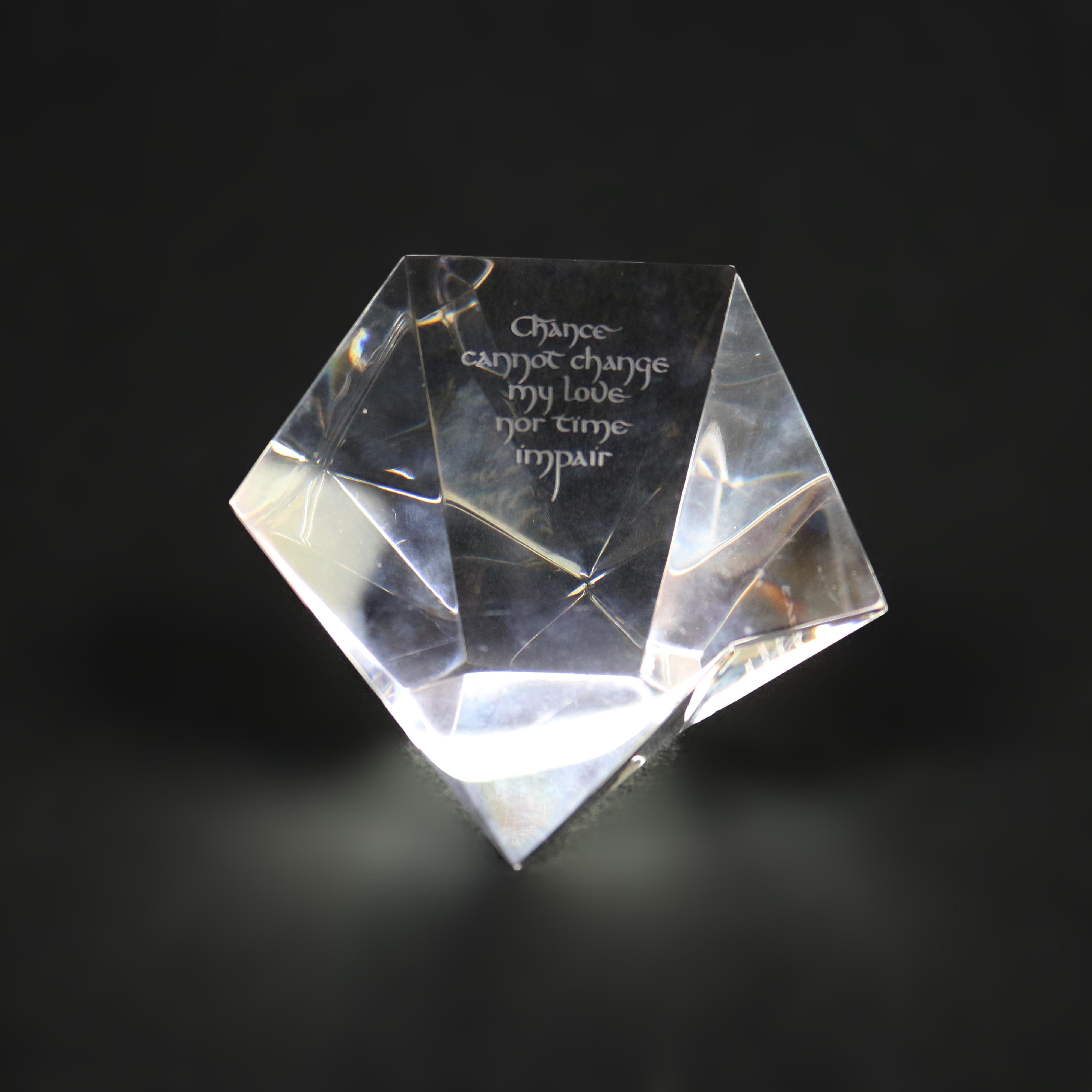 20ième siècle Presse-papiers en verre Steuben avec diamants, poème de Robert Browning, signé, 20e siècle en vente