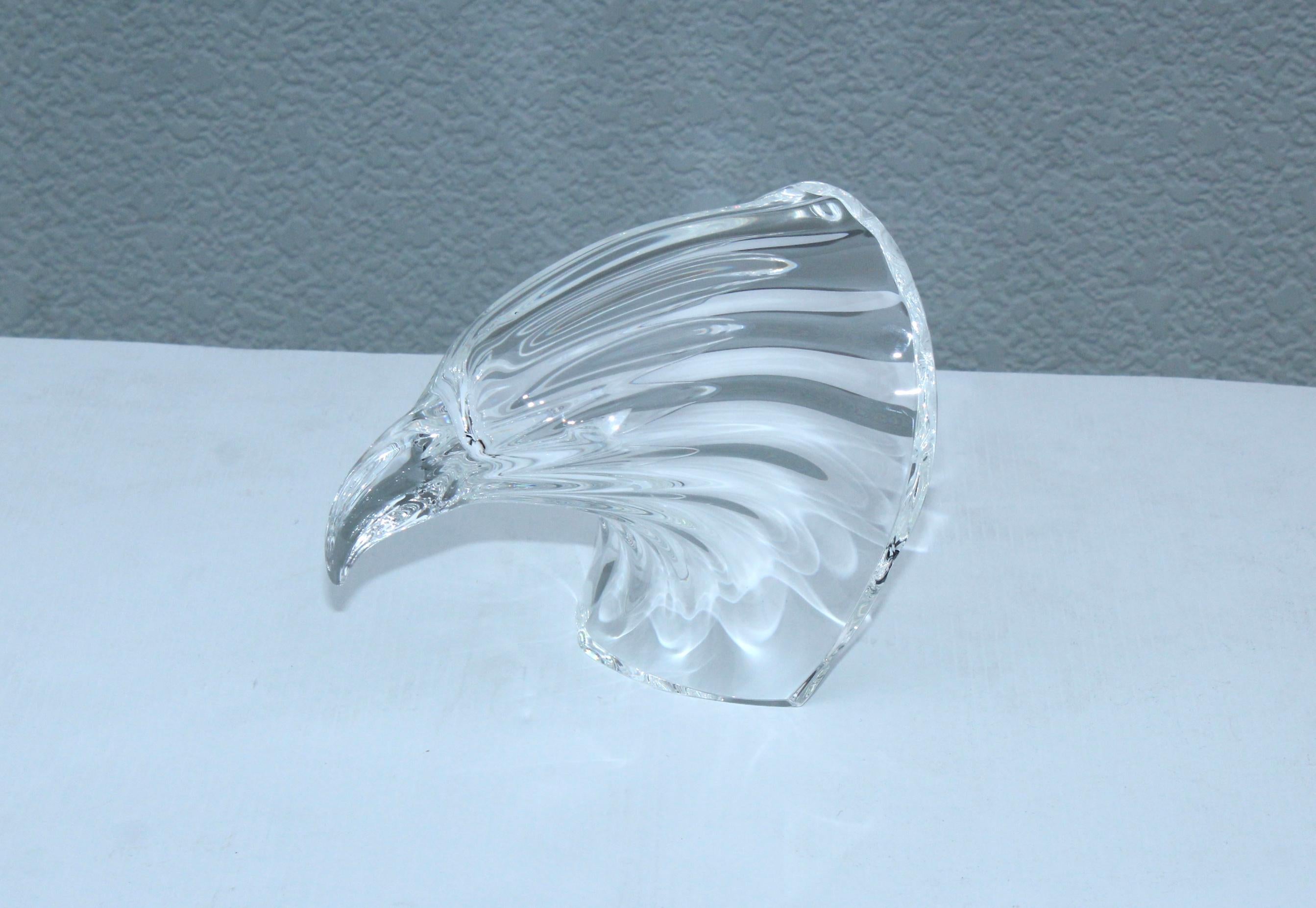 1960er Jahre Mid-Century Modern signiert Steuben Glasadler Skulptur.