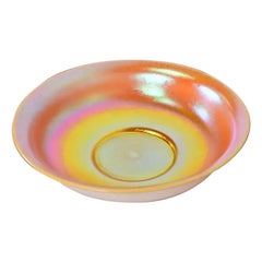 Steuben Gold Aurene on Calcite Large Iridescent Art Glass Fruit Bowl