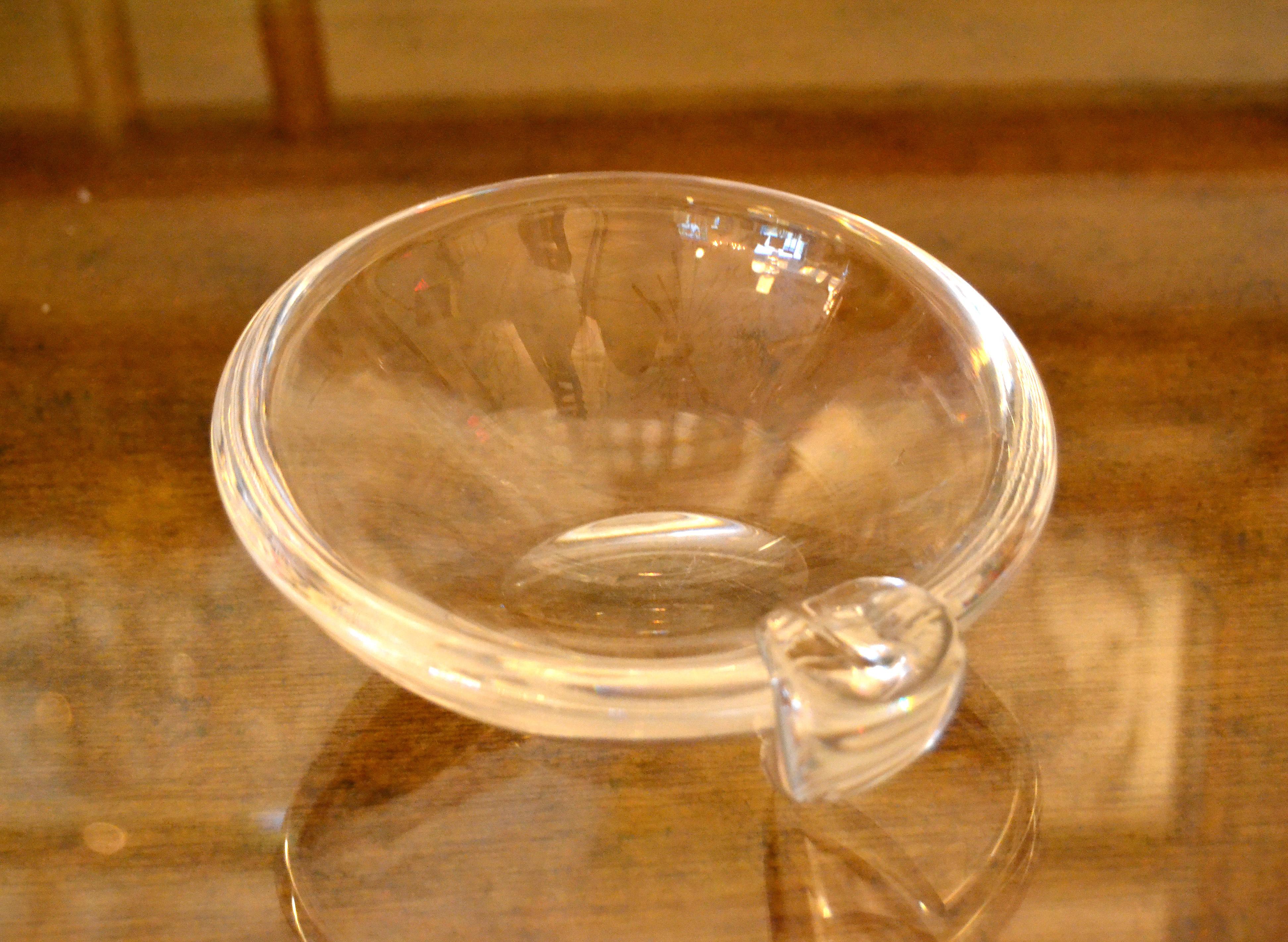 Hand-Crafted Steuben Mid-Century Modern Clear Crystal Sloping Art Glass Bowl Ashtrays, Signed