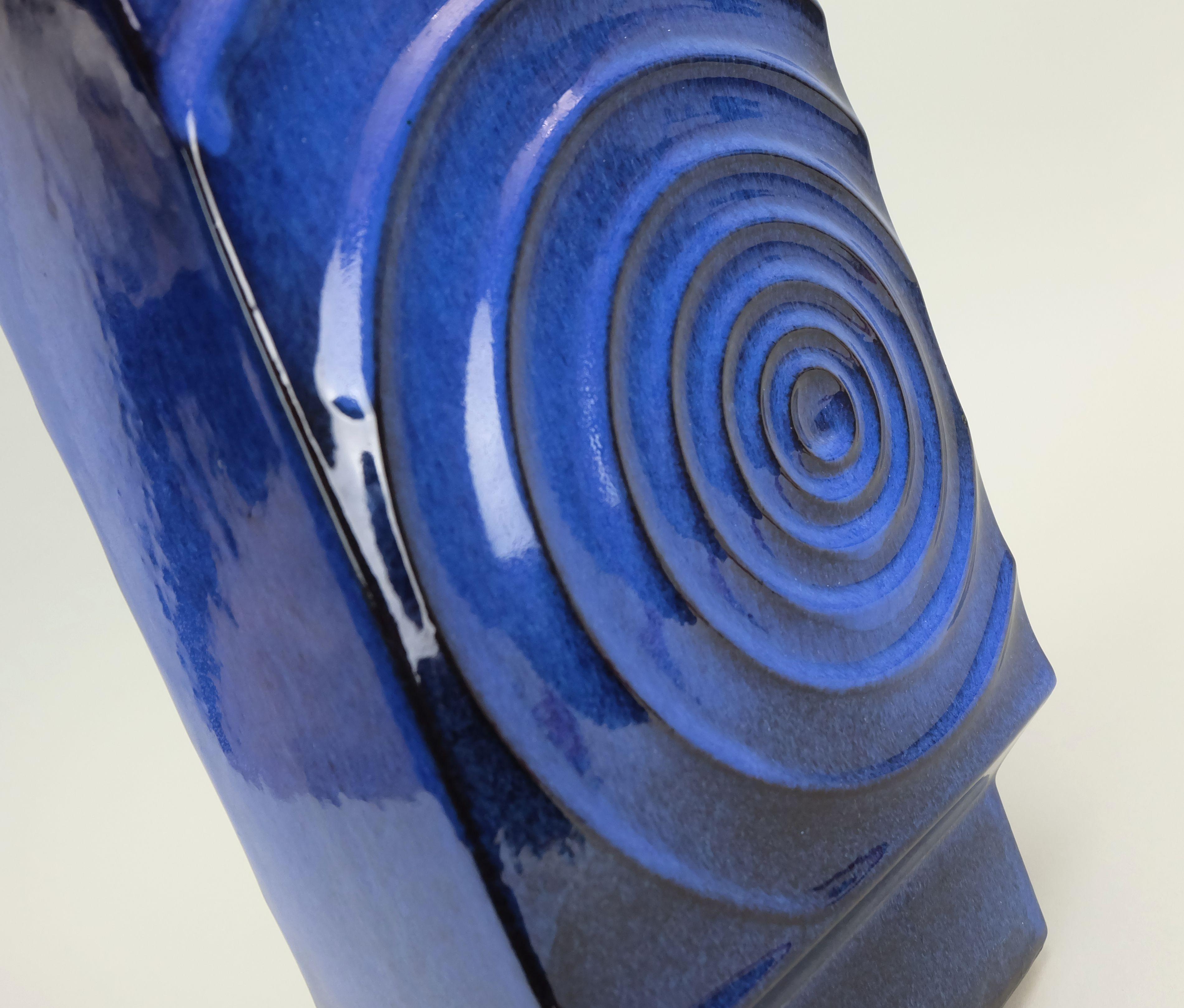 steuler cari zalloni keramikvase zyklon dekor blau modell 195/30 op art design im Angebot 3