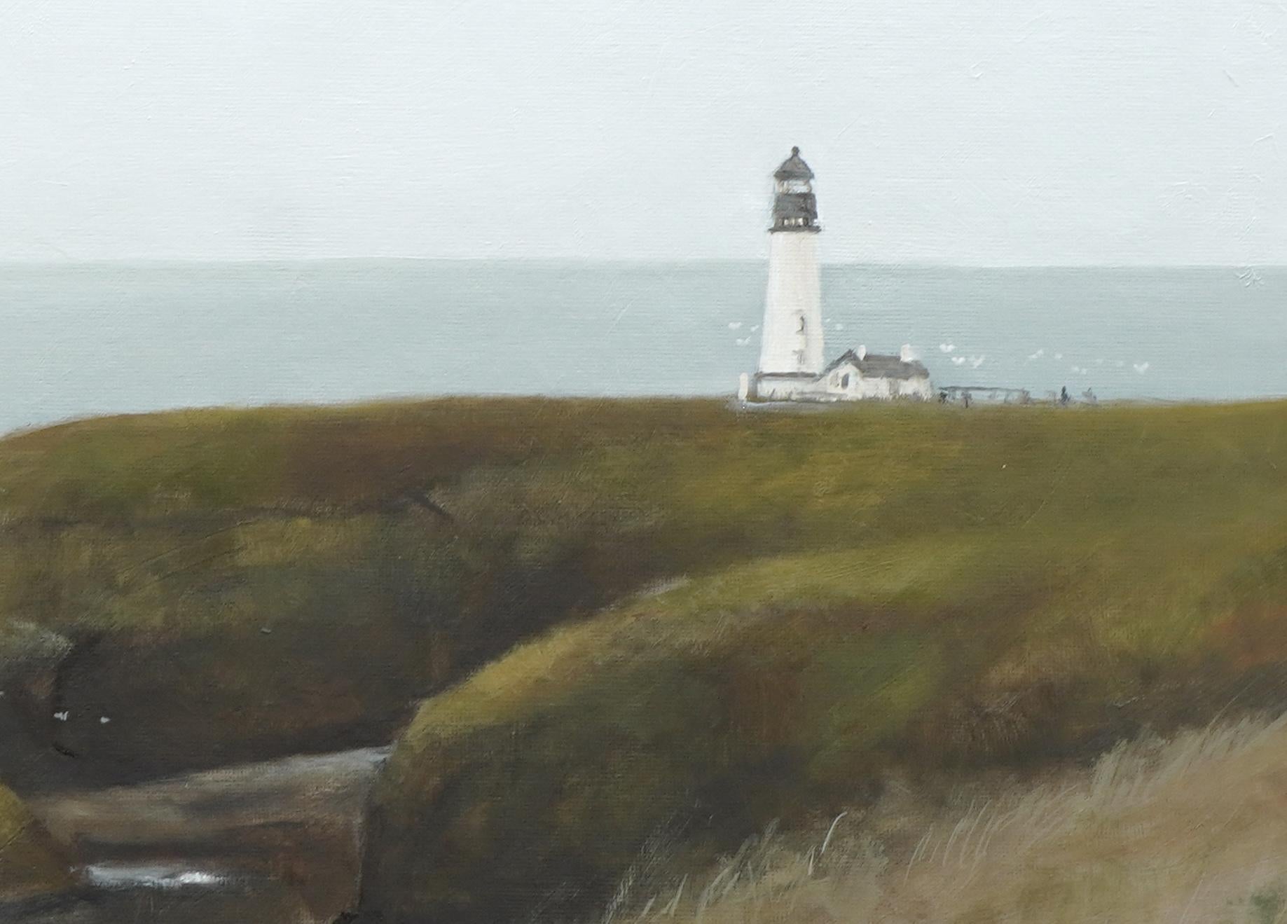 Yaquina Head Light, Pintura al óleo - Landscape Painting Gris de Steve Boggs
