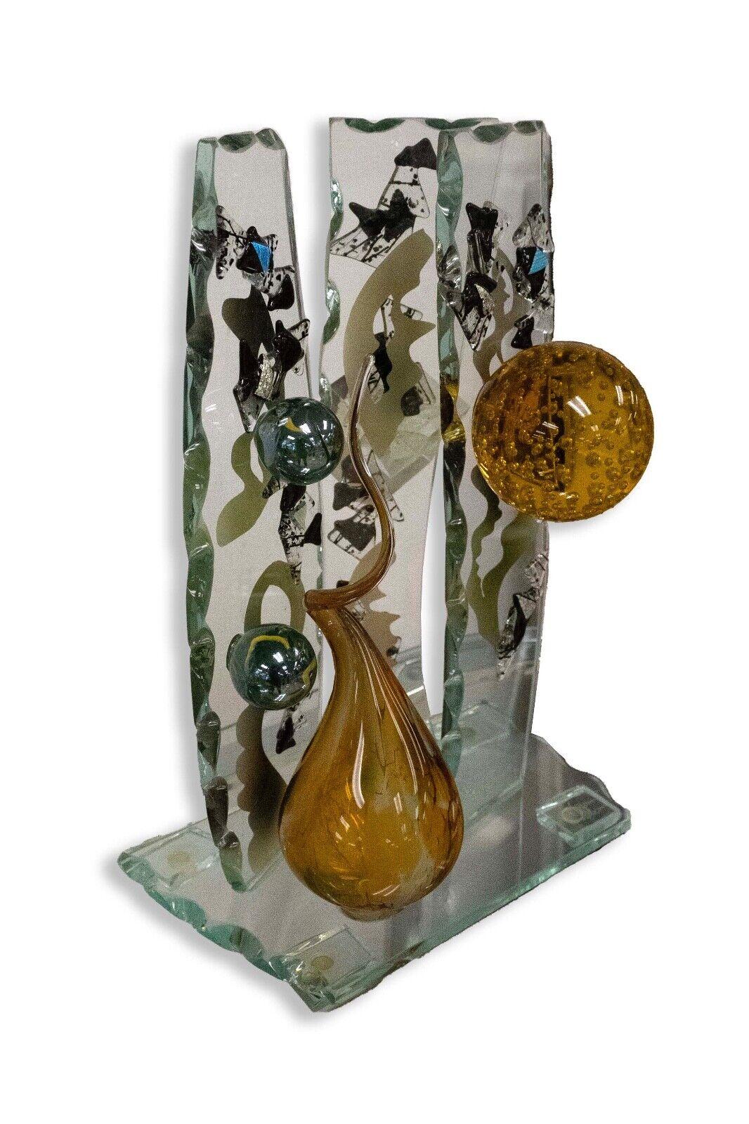 Sculpture d'assemblage en verre fusionné abstrait signée Steve Brewster - Formes modernes Bon état - En vente à Keego Harbor, MI
