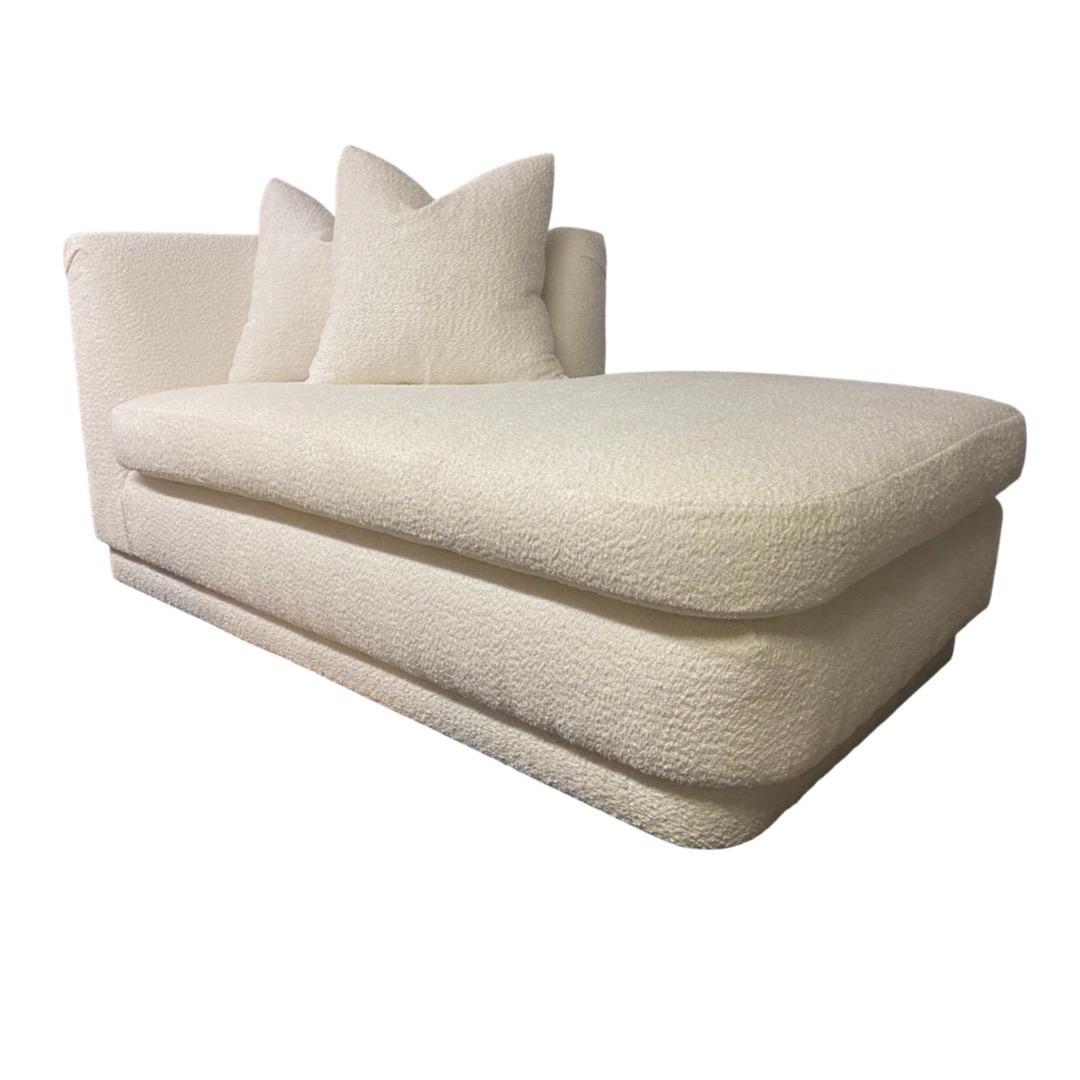 Steve Chaise Off-White Bouclé Chaise Lounge W/ Pair Matching Pillows 