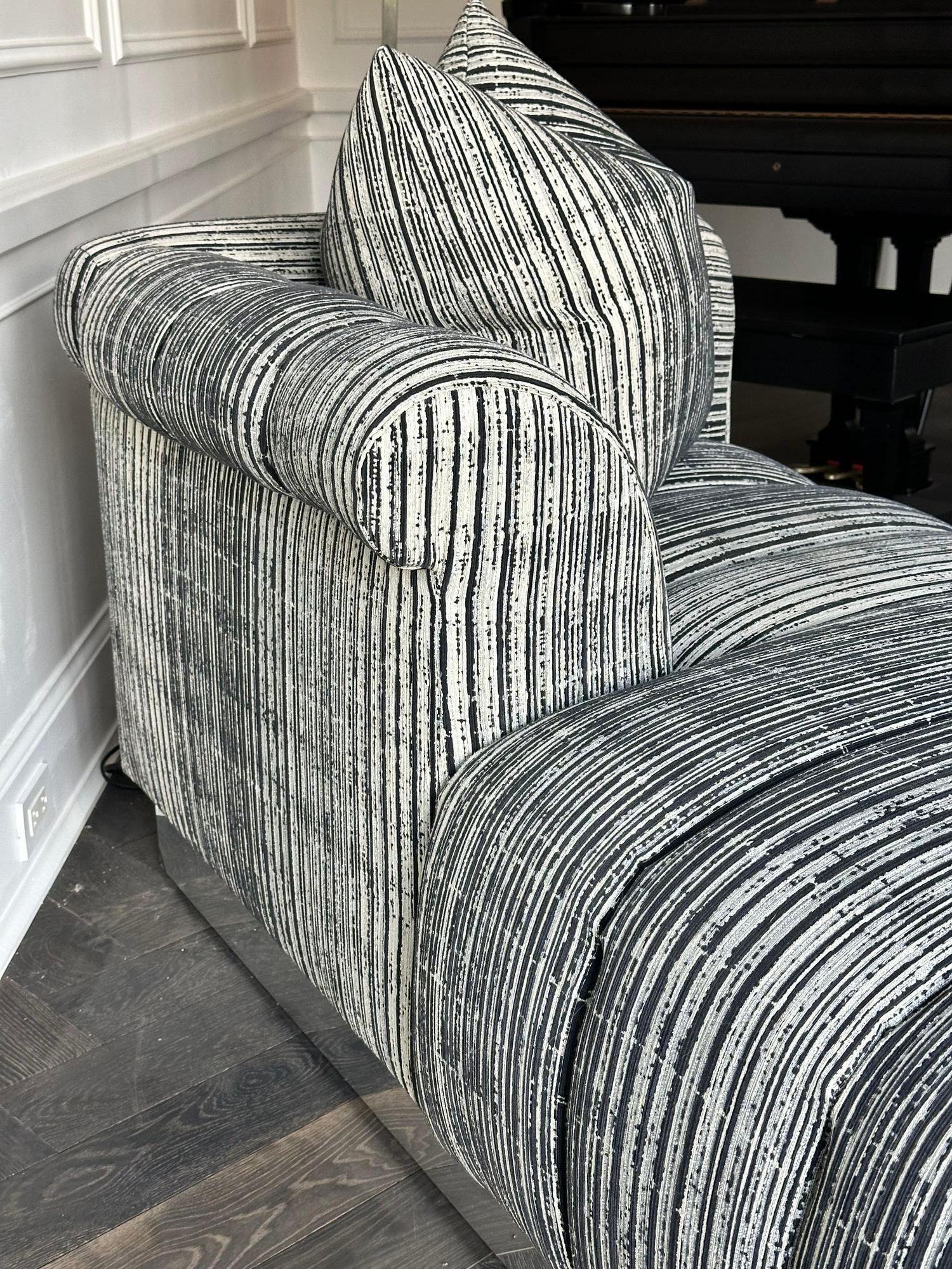 Fine XX secolo Chaise lounge di Steve Chase con tappezzeria Channel Tufted, 1970 in vendita