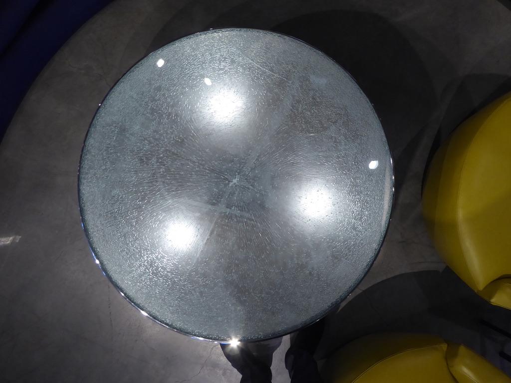 American Steve Chase Circular Steel and Crackled Glass Coffee Table, circa 1970s For Sale