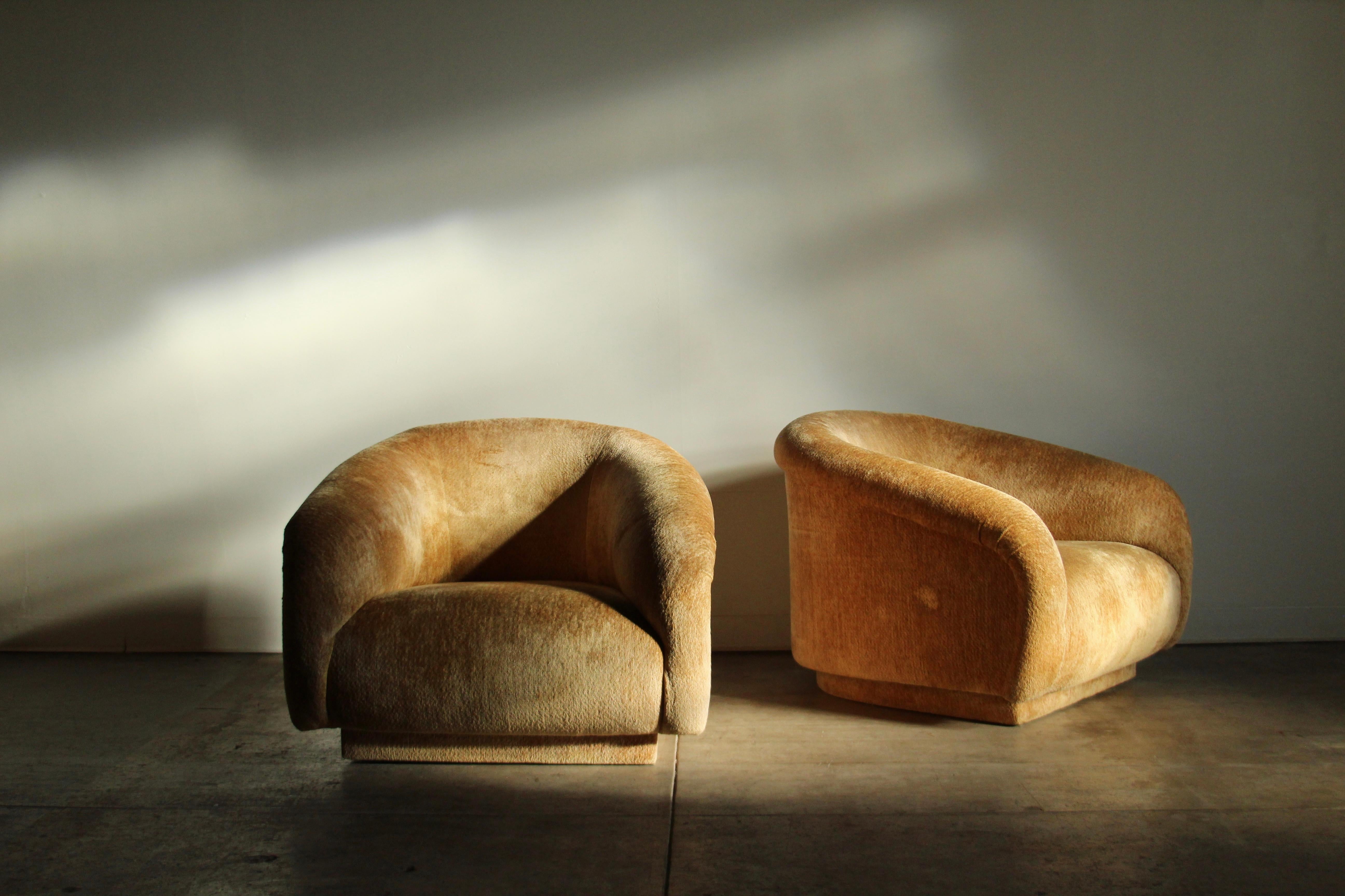 Contemporary Steve Chase Custom Barrel Lounge Chairs for Martin Brattrud, 2000s, Labeled