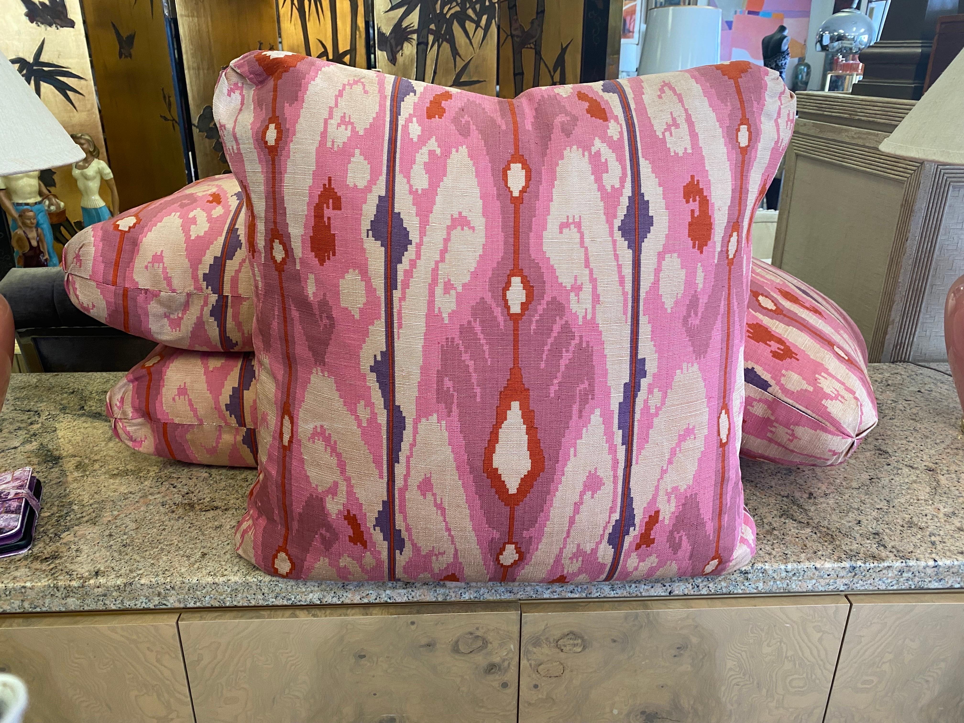 North American Steve Chase Designed Modern Ikat Pillows (Total 8 Available) For Sale